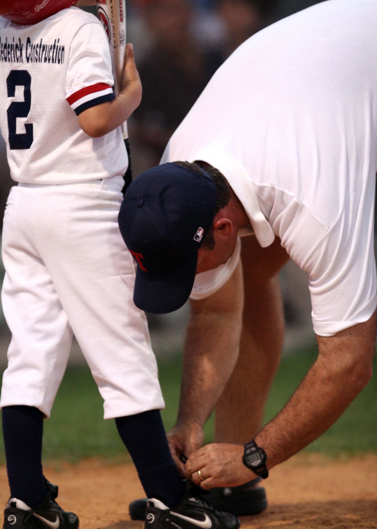 Canon EOS 20D sample photo. Baseball, youth, coach photography