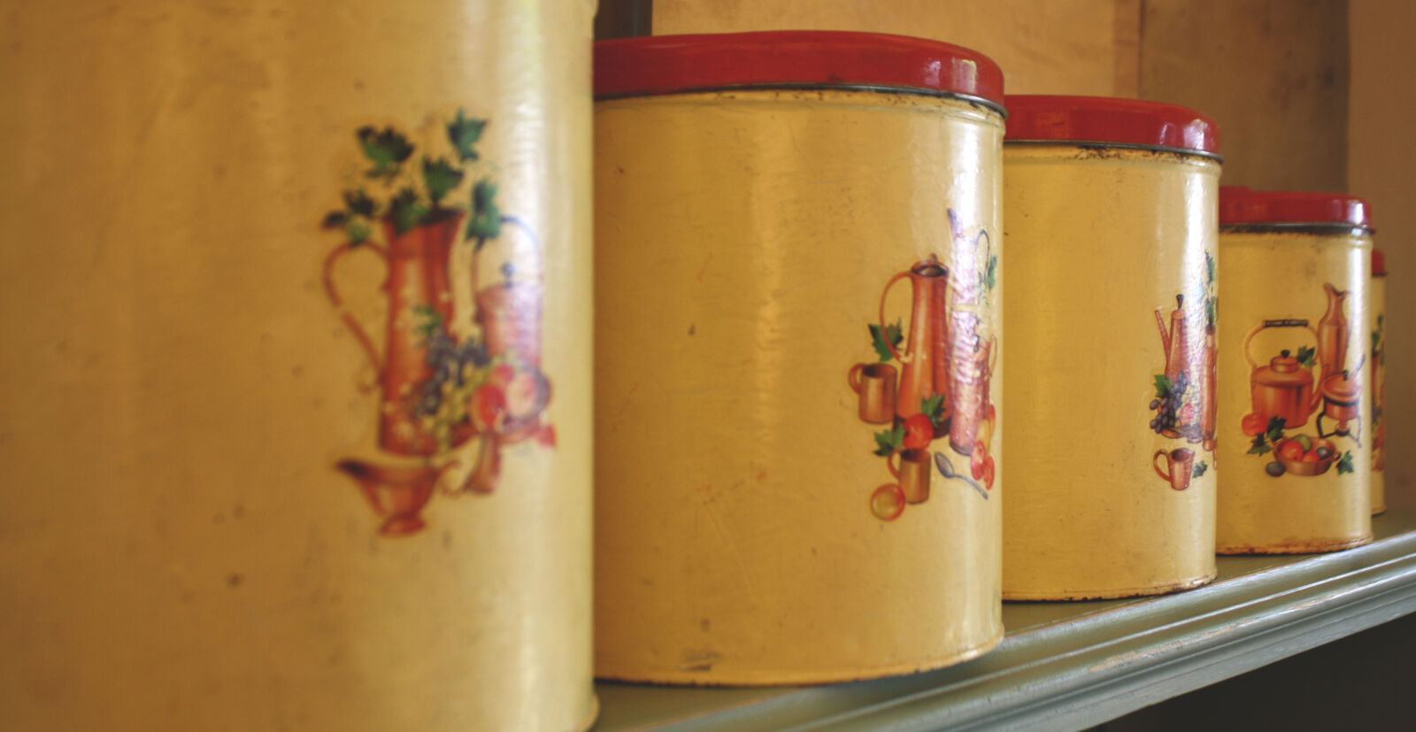 Canon EOS 1000D (EOS Digital Rebel XS / EOS Kiss F) sample photo. Canisters, containers, cooking, kitchen photography