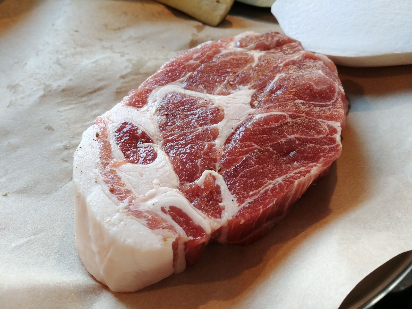 LG G6 sample photo. Meat, food, pig meat photography