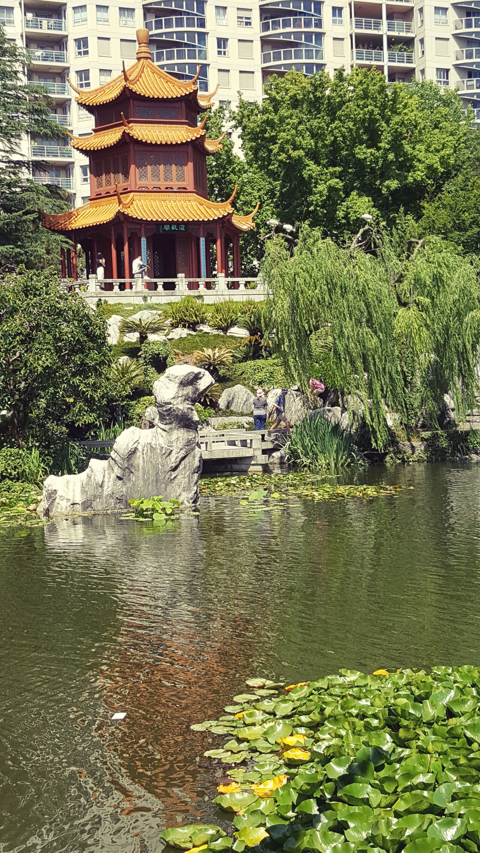 Samsung Galaxy Note5 sample photo. Chinese, gardens photography