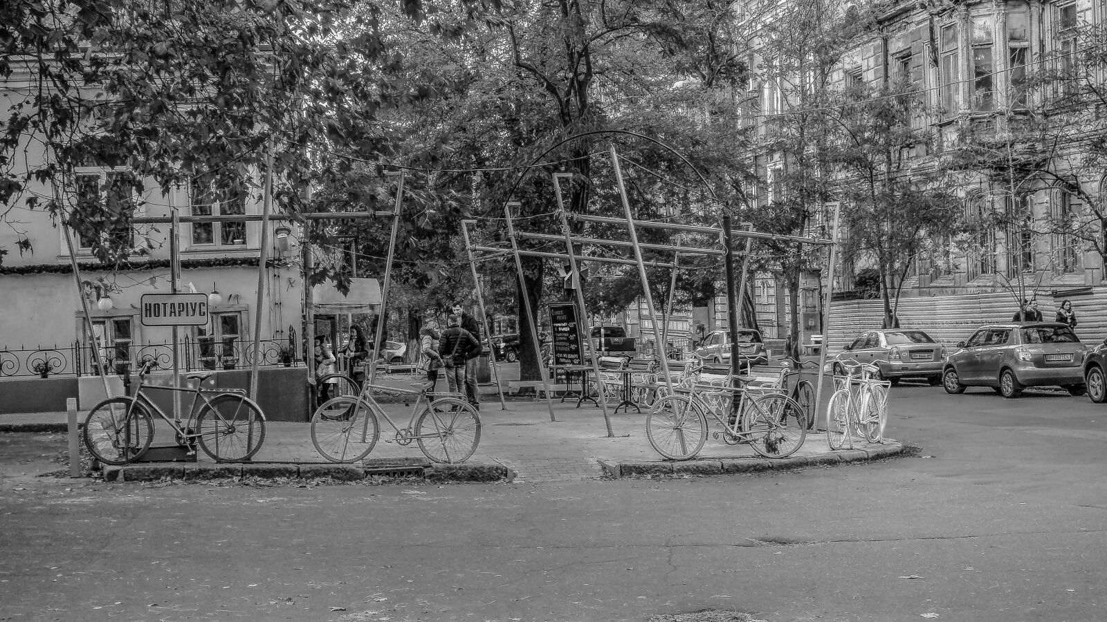 Sony Cyber-shot DSC-RX100 sample photo. Bicycles, fence, odessa photography