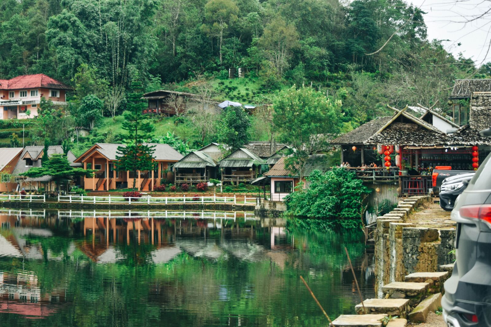 Nikon D5500 sample photo. Waterfront, mountains, the village photography