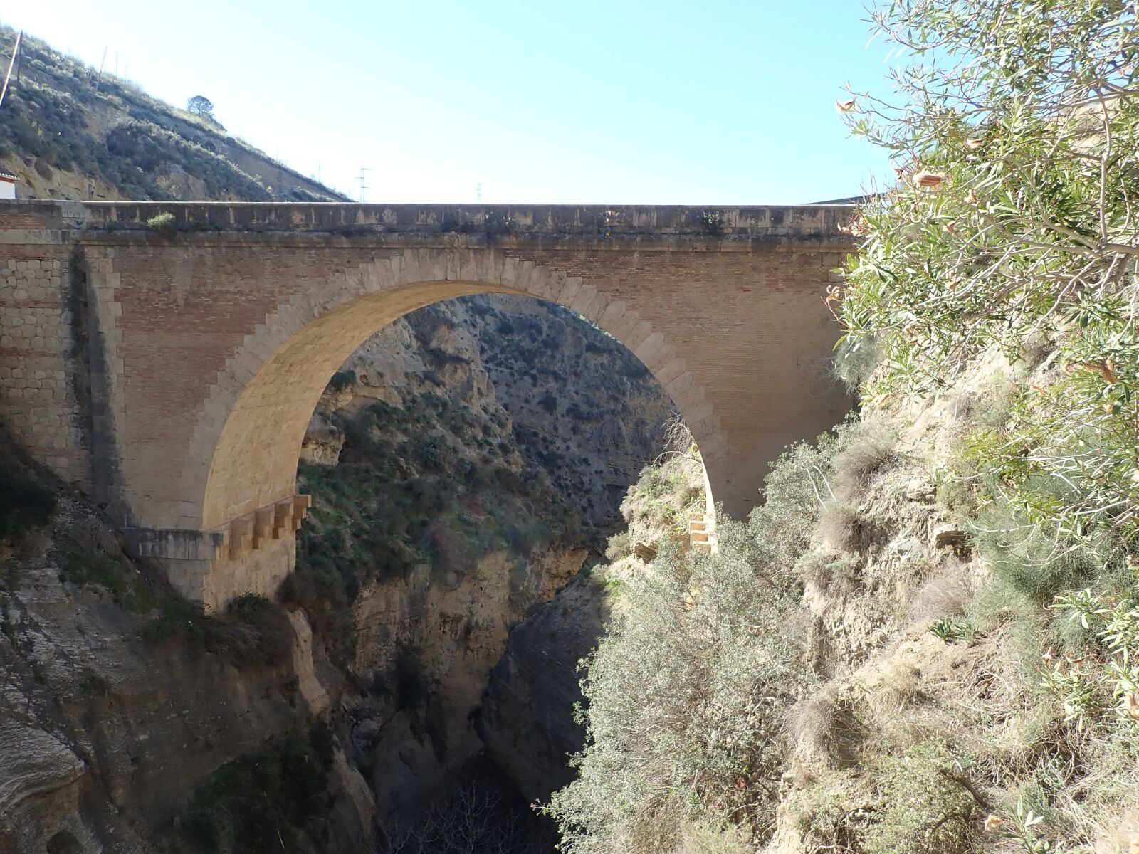 Olympus TG-5 sample photo. Bridge, landscape, river photography