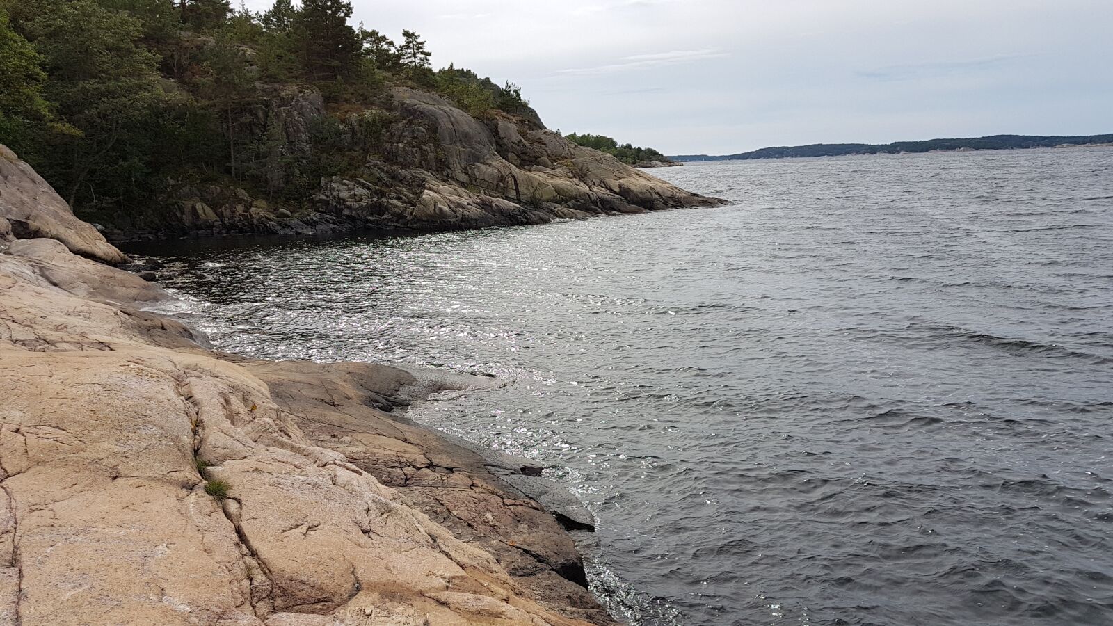 Samsung Galaxy S7 Edge sample photo. Water, norway, coast photography