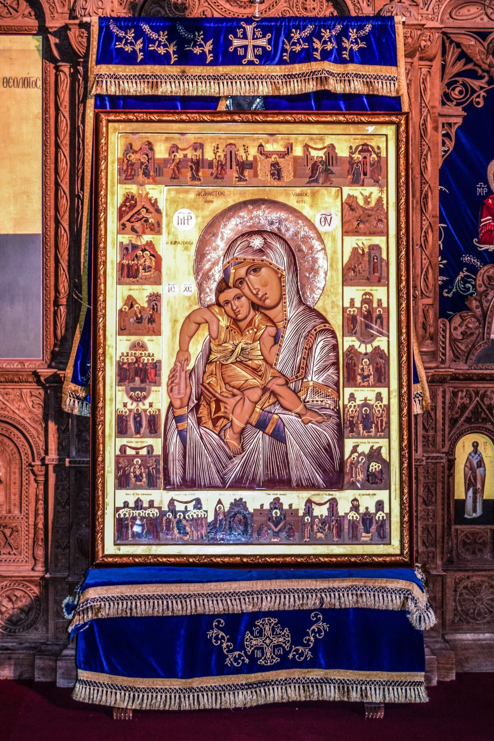 Nikon D3300 sample photo. Virgin mary, icon, church photography