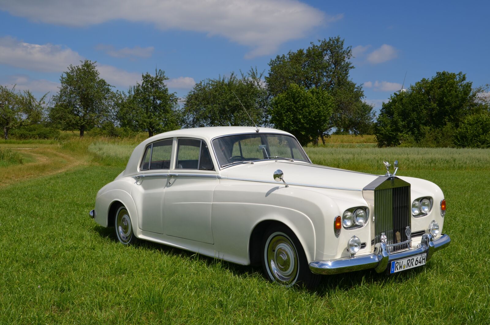Nikon D5100 sample photo. Auto, vehicle, transport system photography