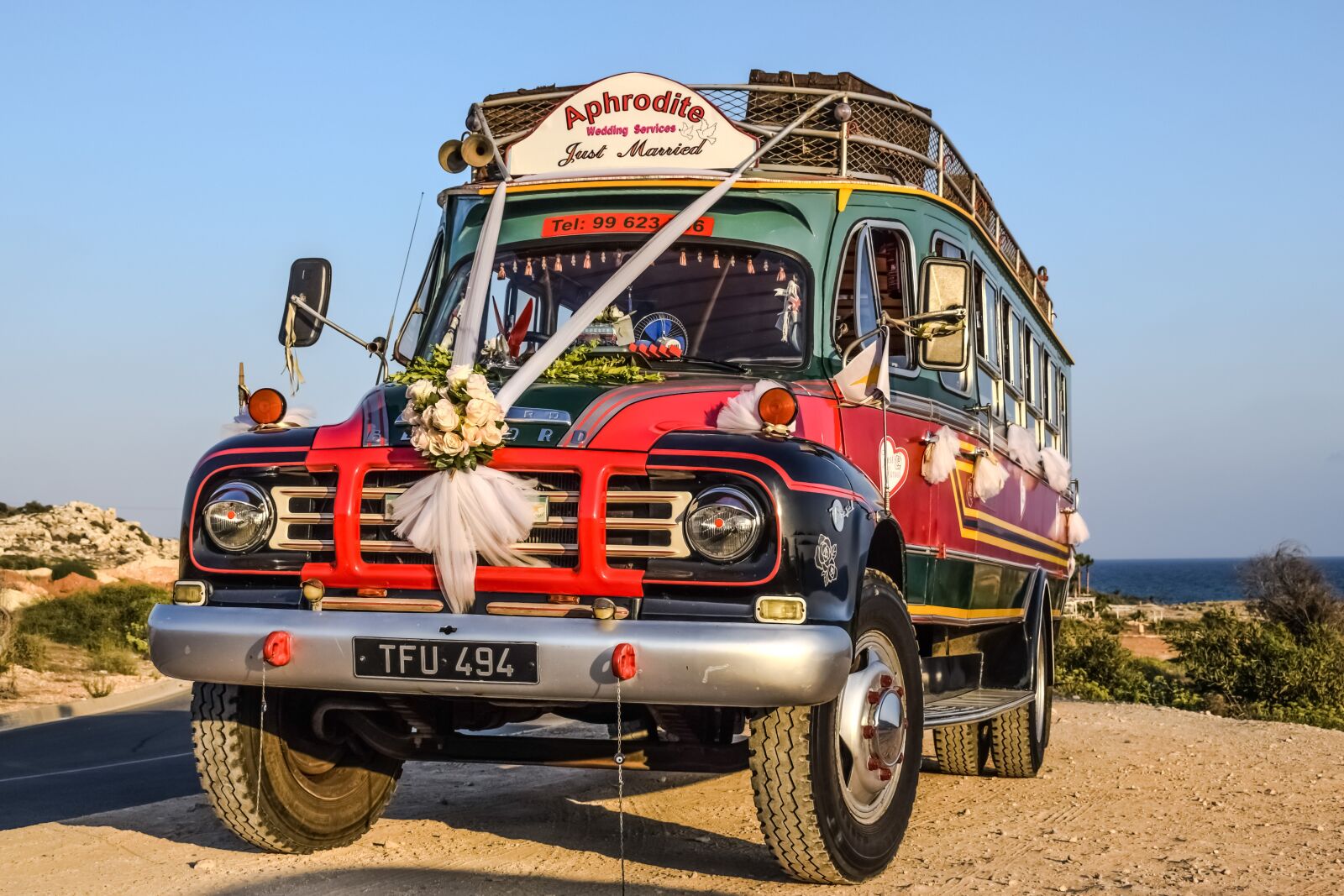 Nikon D3300 sample photo. Bus, old, vehicle photography