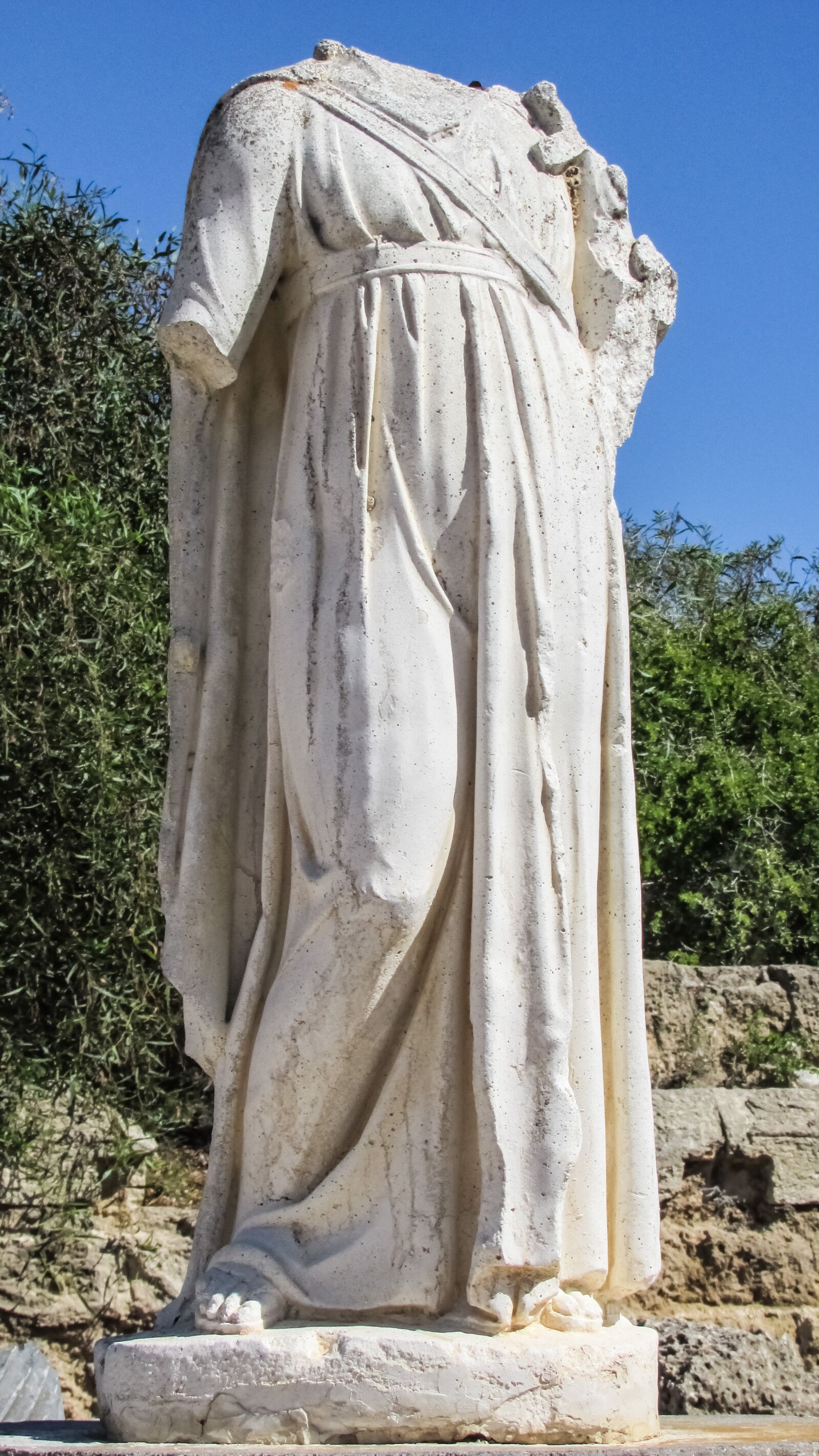Canon PowerShot SX400 IS sample photo. Cyprus, salamis, statue photography
