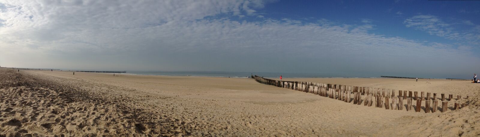 Apple iPhone 4S sample photo. Sand, sea, holiday photography