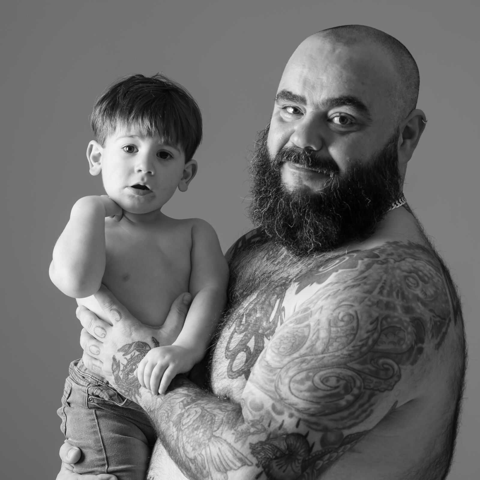 Canon EOS 5D Mark III sample photo. Father, son, torso photography