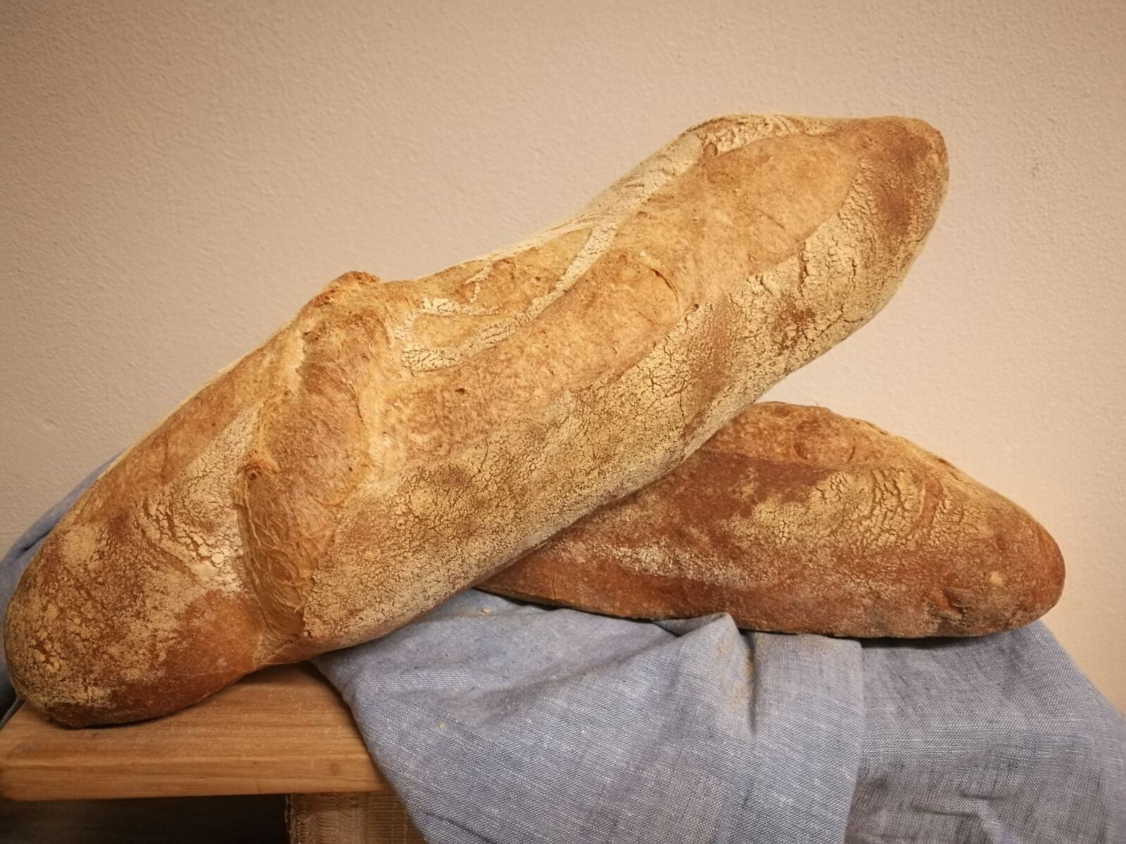 HUAWEI P9 sample photo. Bread, bakery, flour photography