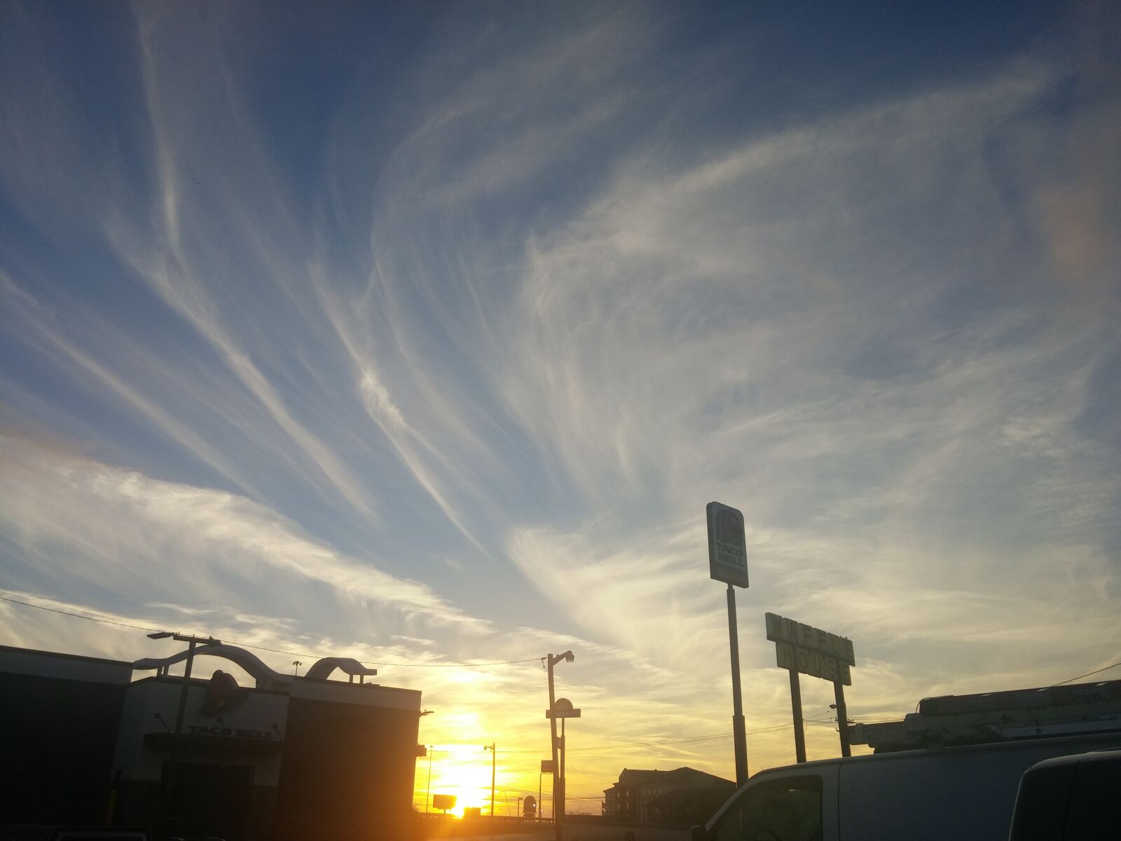 LG G3 sample photo. Blue, sky, sunrise, yellow photography