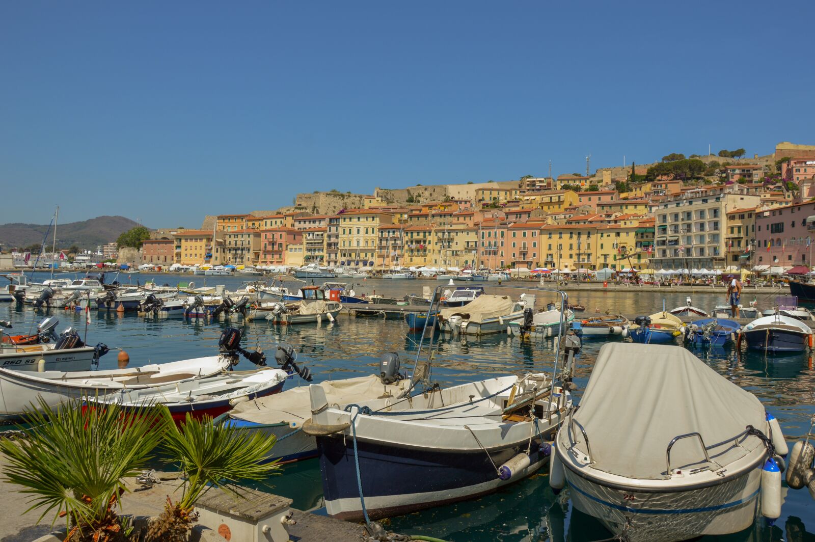 Nikon D3200 sample photo. Island, boat, yacht photography