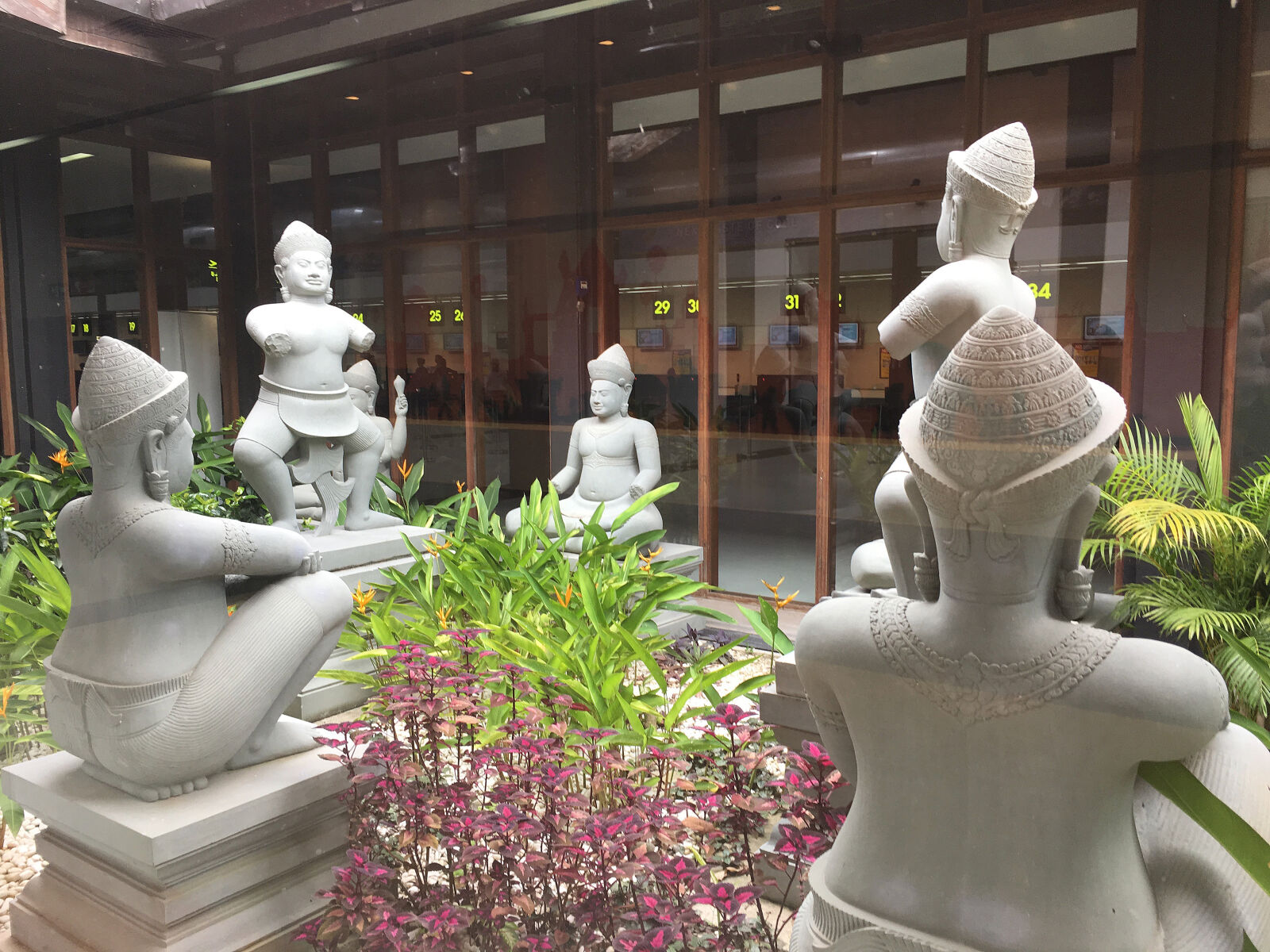 iPhone 6s Plus back camera 4.15mm f/2.2 sample photo. Airport, art, buddhist, cambodia photography