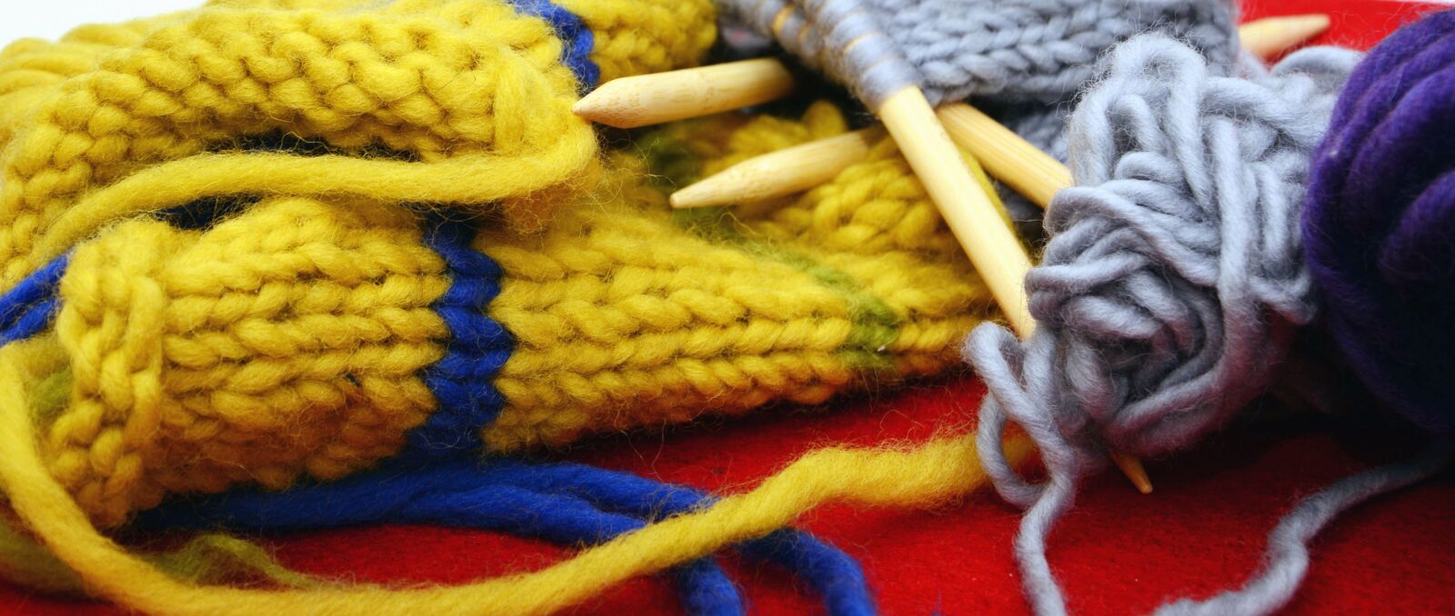 Nikon D5200 sample photo. Needle, wool, handwork photography