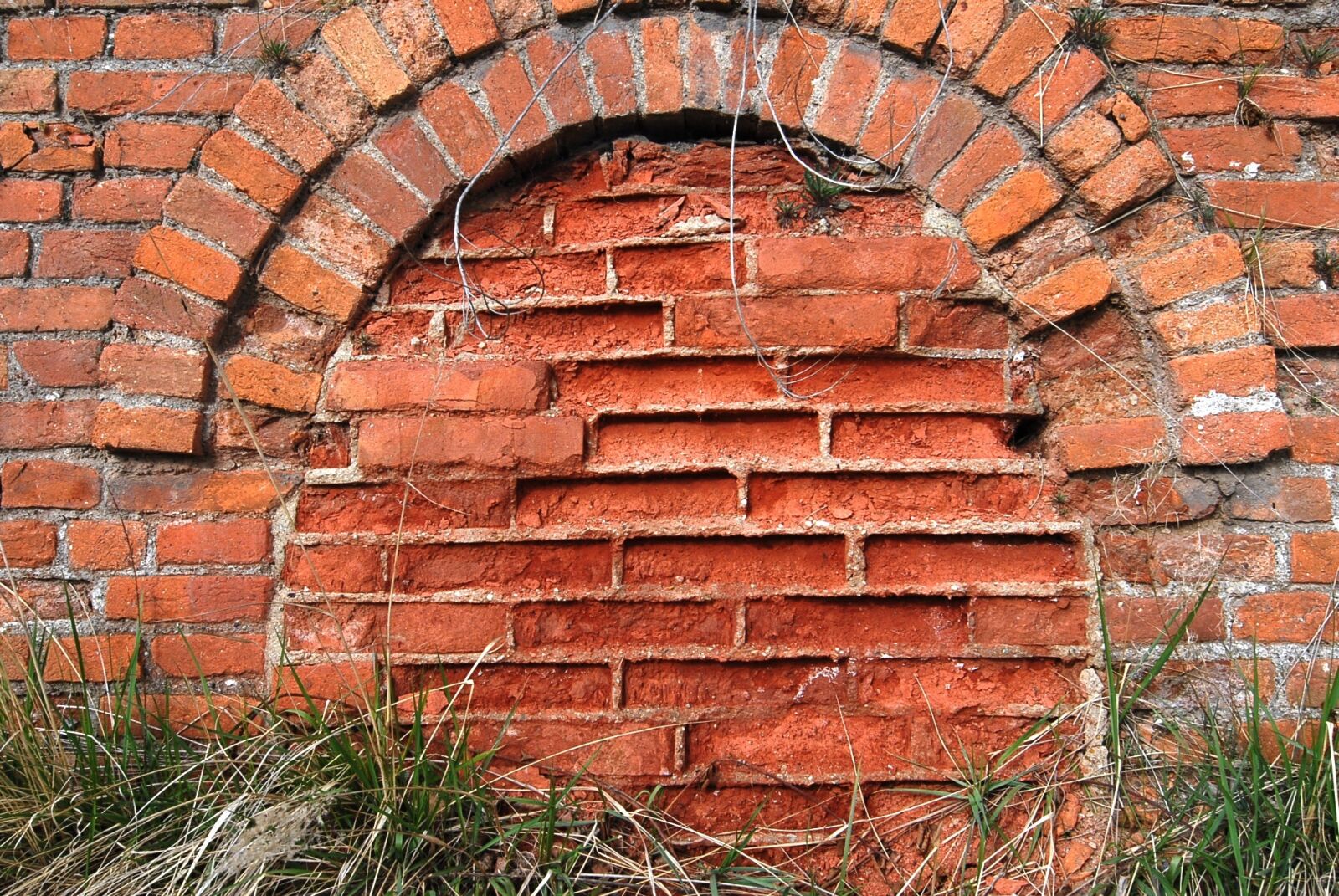 Nikon D200 sample photo. Wall, entrance, sealed photography