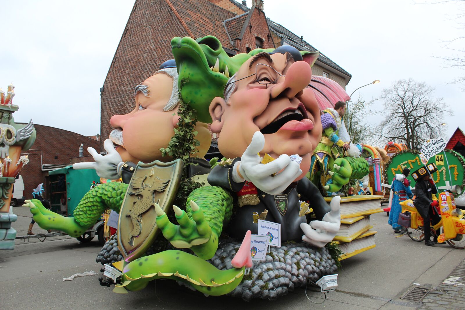 Canon EOS 600D (Rebel EOS T3i / EOS Kiss X5) sample photo. Aalst, mask, costume photography