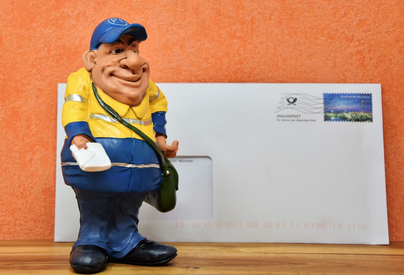 Nikon D7200 sample photo. Postman, figure, doll photography