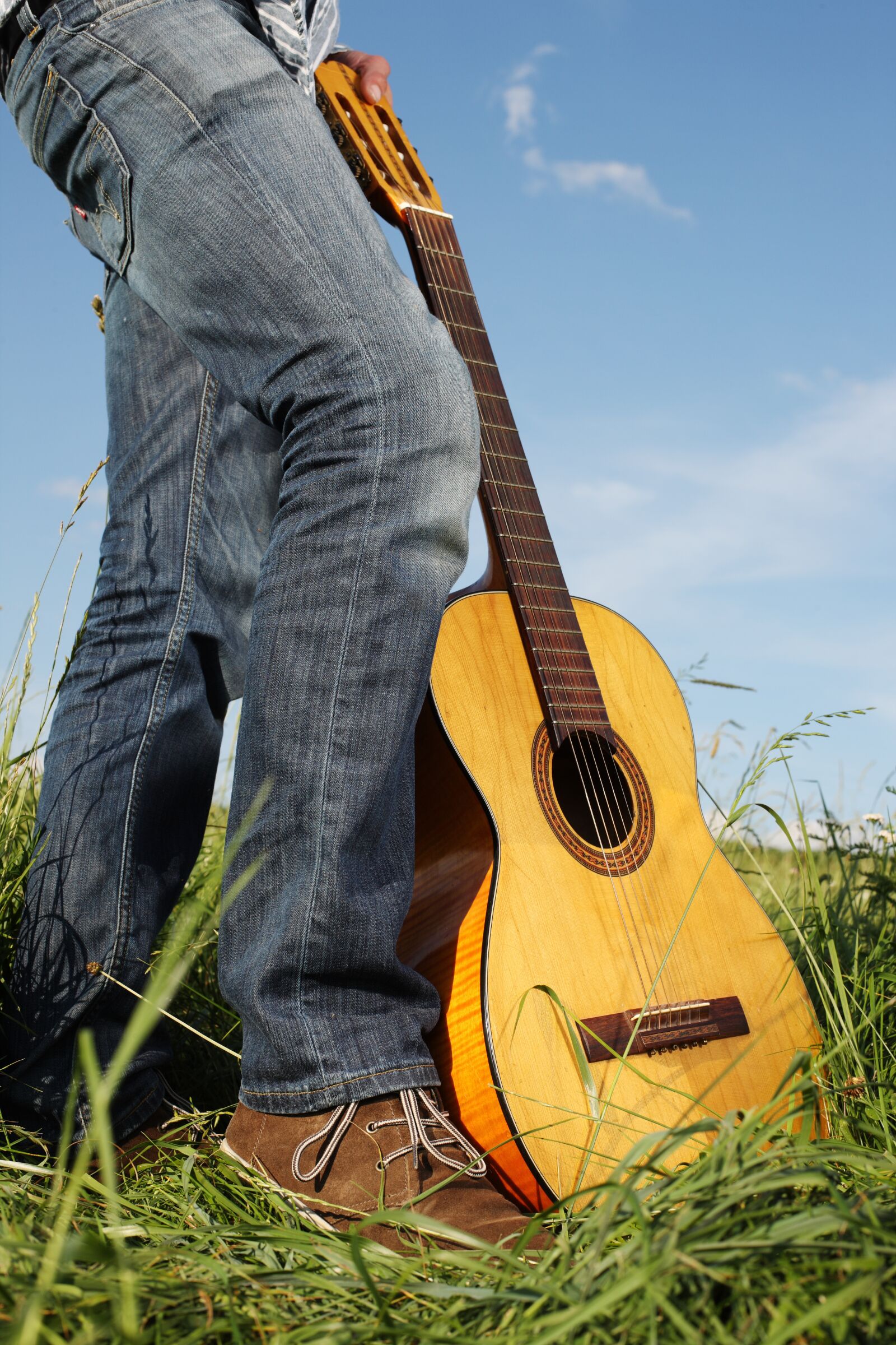 Canon EOS-1Ds Mark III sample photo. Guitar, classical guitar, musical photography