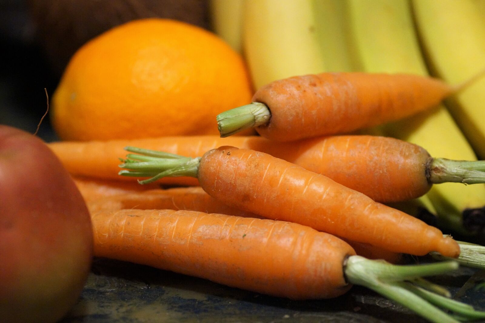 Sony SLT-A58 sample photo. Carrots, vegetables, fruit photography