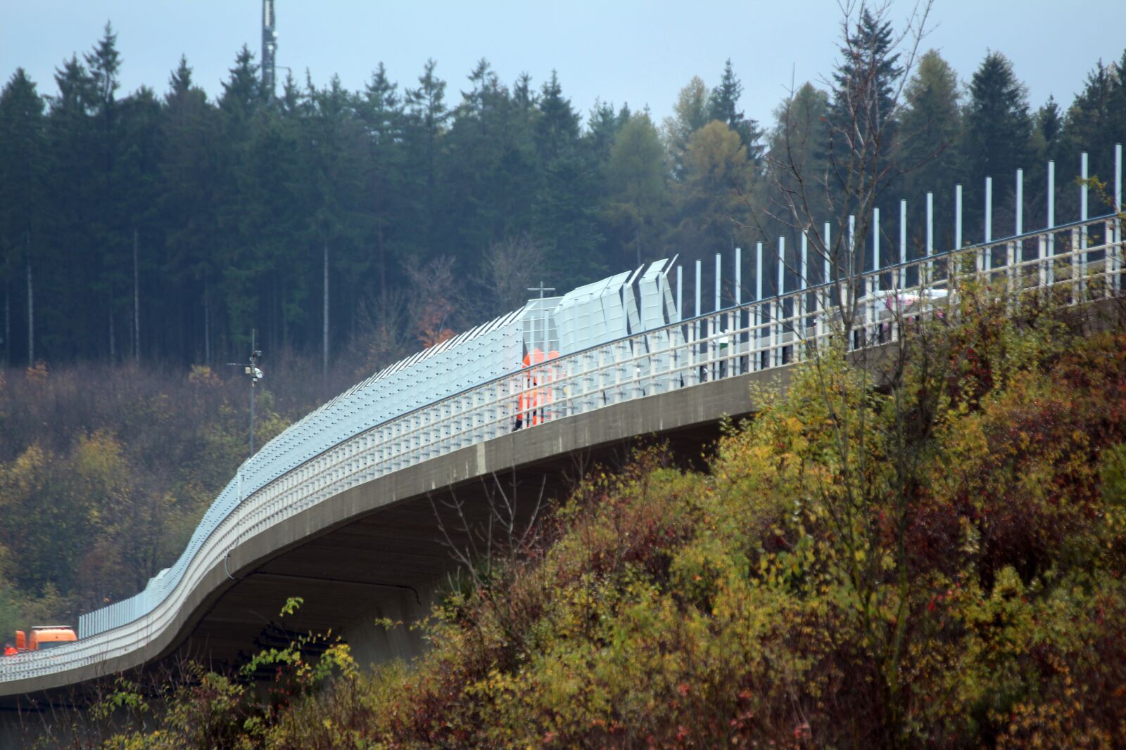 Canon EOS 700D (EOS Rebel T5i / EOS Kiss X7i) sample photo. Highway, highway bridge, bridge photography