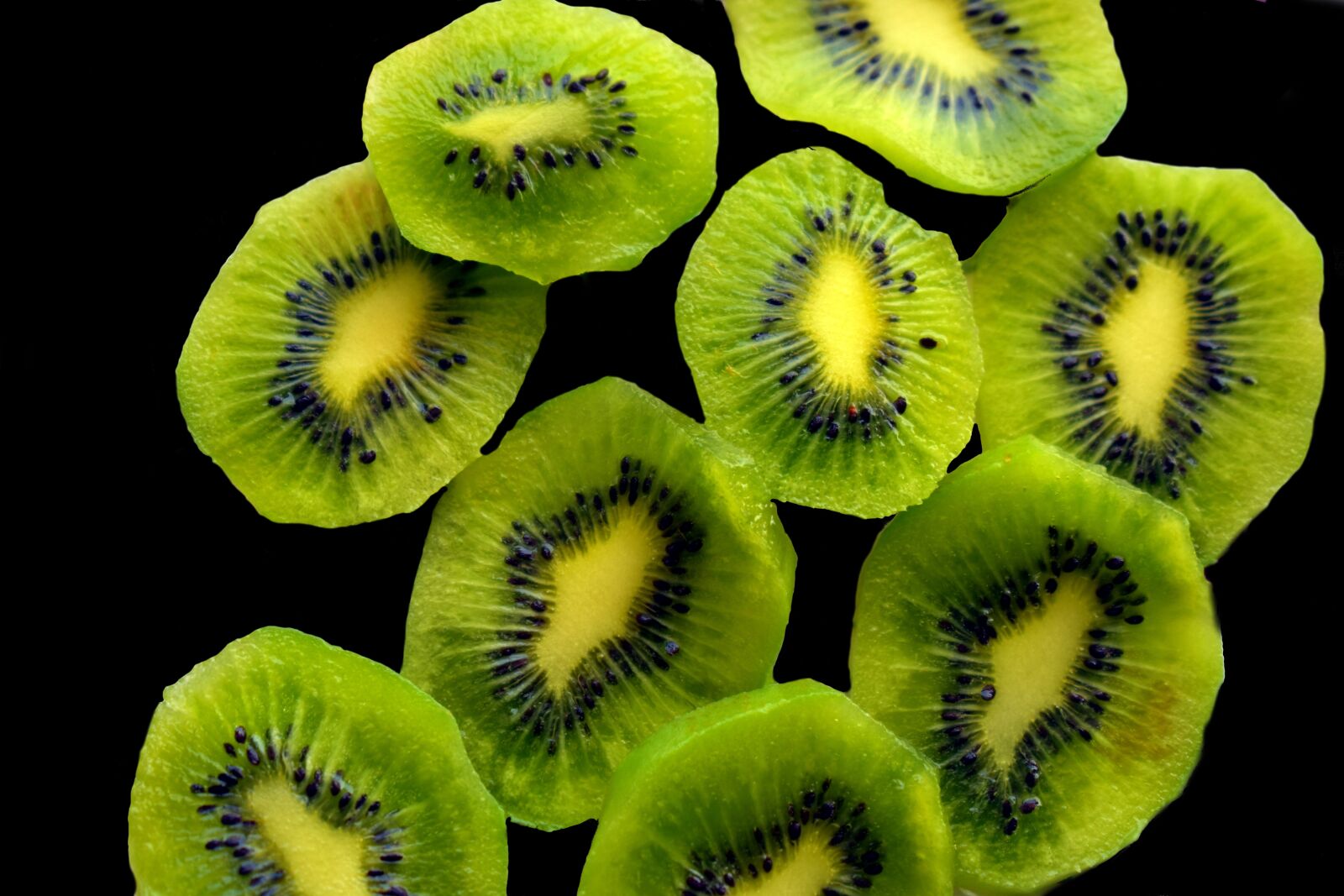 Nikon D5600 sample photo. Kiwi, fruit, green photography