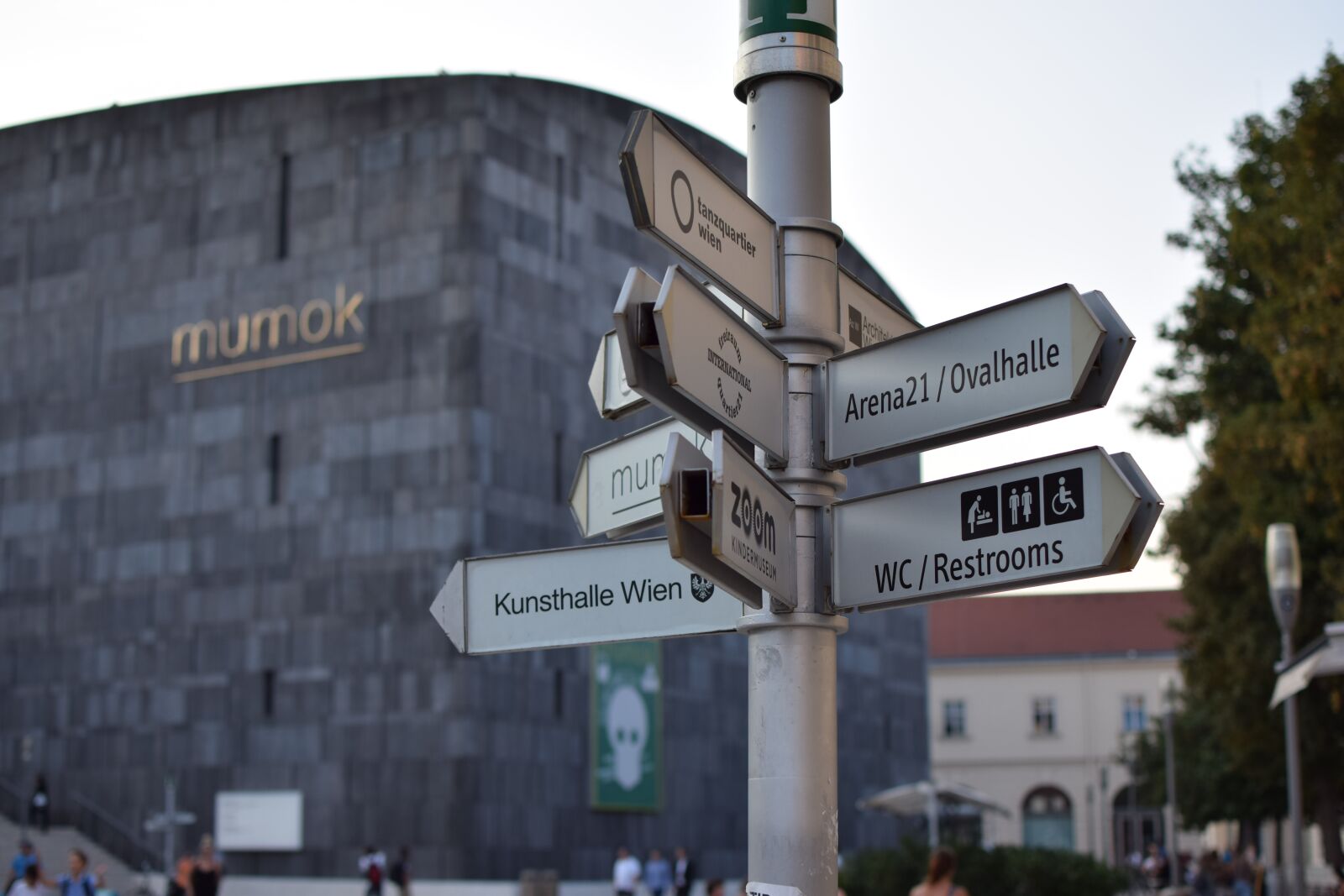 Nikon D3300 sample photo. Shield, direction, vienna photography