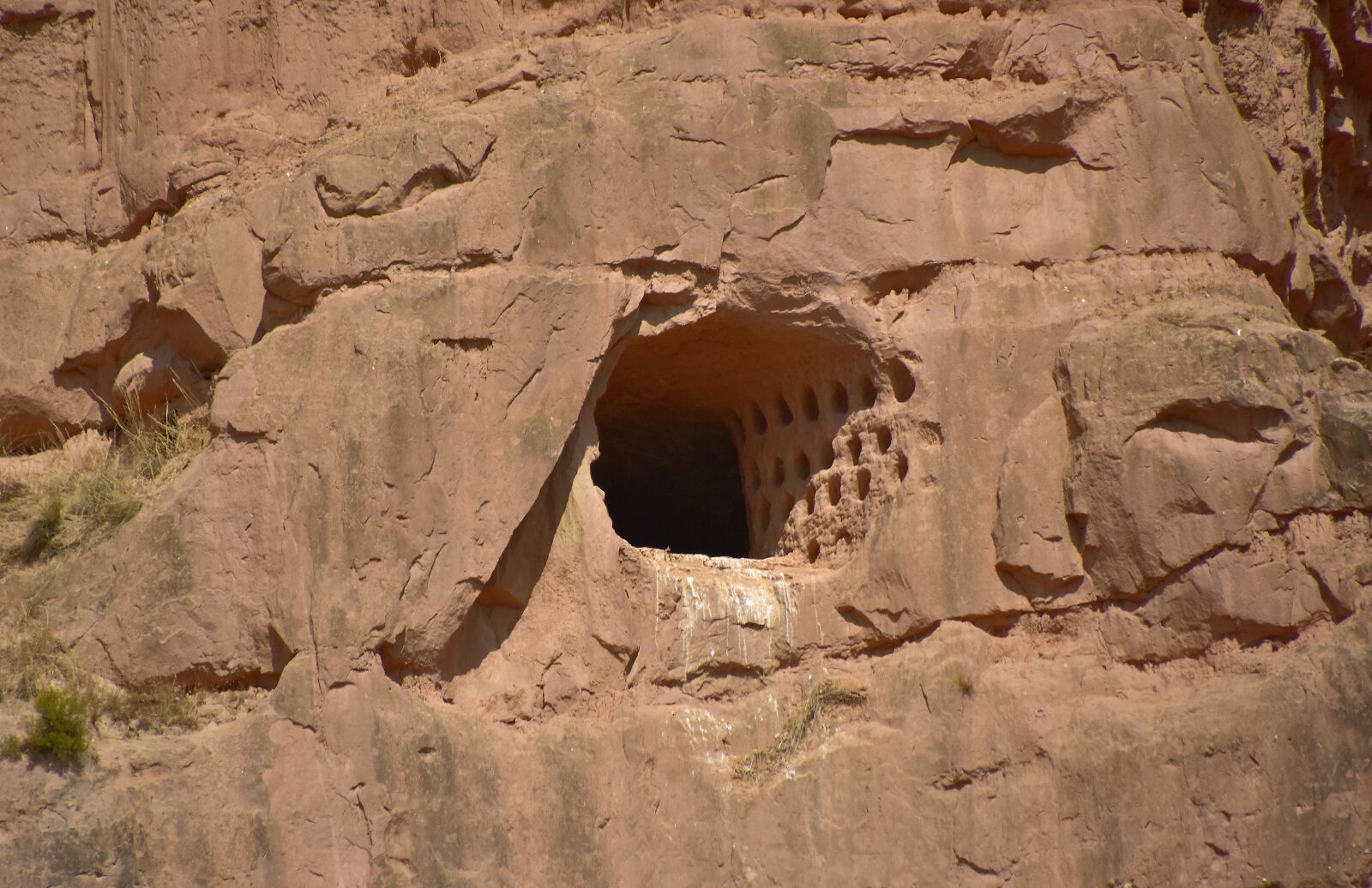 Nikon D7200 sample photo. Mountain, caves, buitrera photography