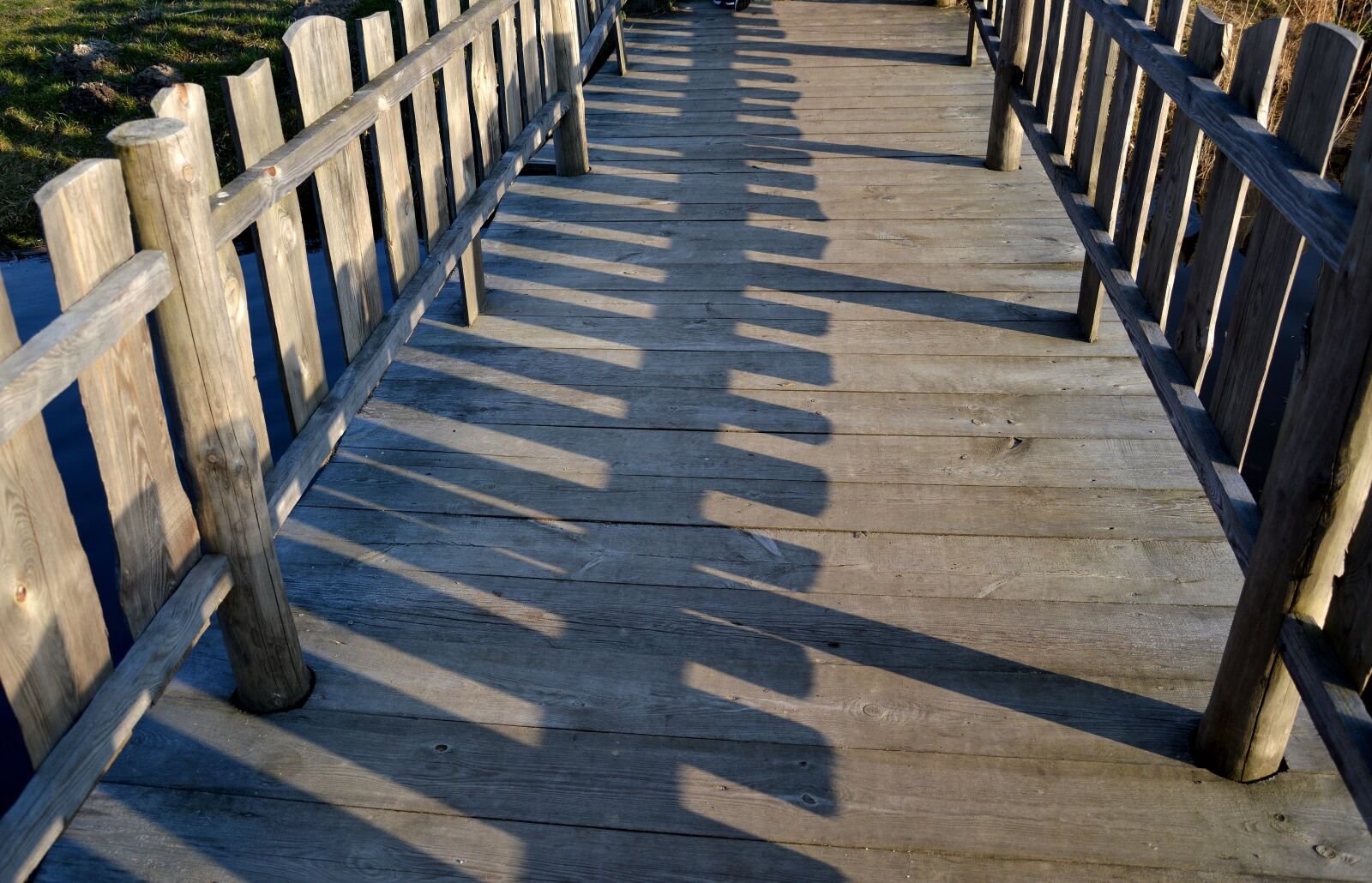 Nikon D3200 sample photo. The fence, hurdle, bridge photography