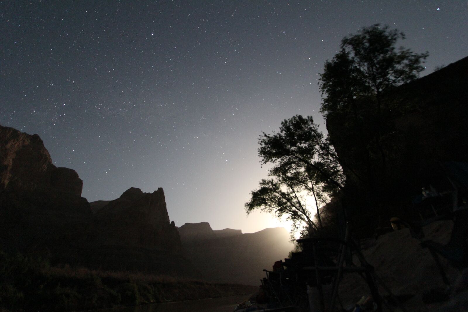 Canon EOS 60D + Canon EF-S 10-22mm F3.5-4.5 USM sample photo. Sunrise, grand canyon, national photography