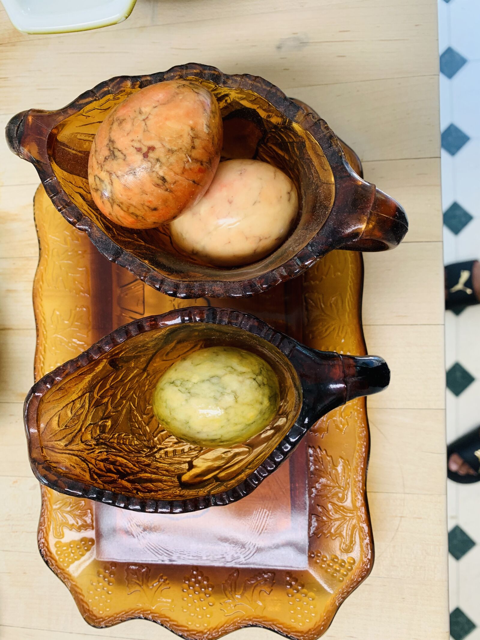 Apple iPhone XR sample photo. Ceramic eggs, tray eggs photography