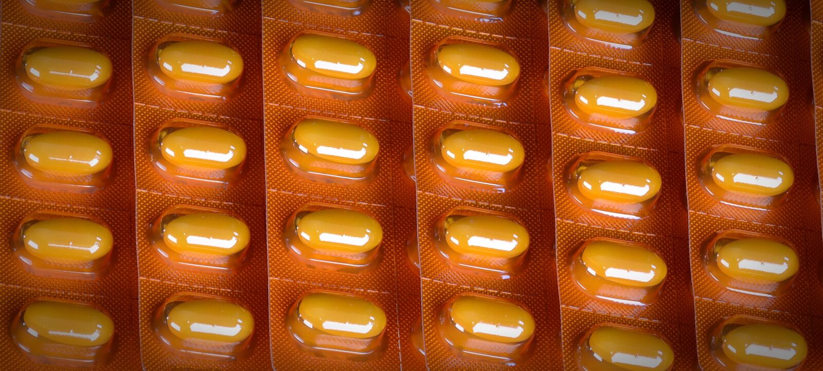 Nikon D5200 sample photo. Tablets, medical, health photography