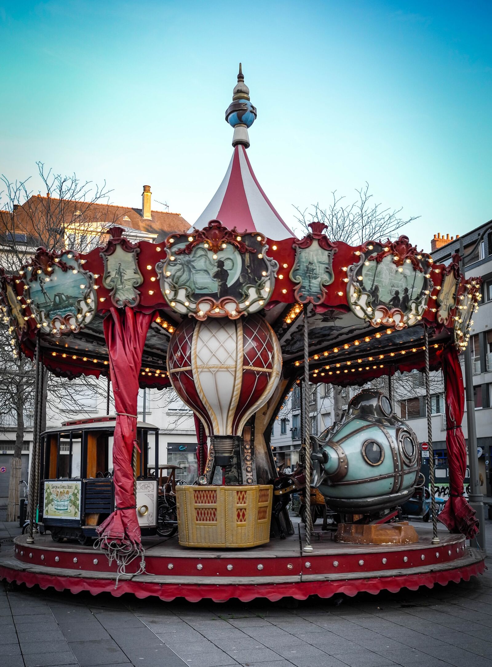 Leica X (Typ 113) sample photo. Carousel, france, year market photography