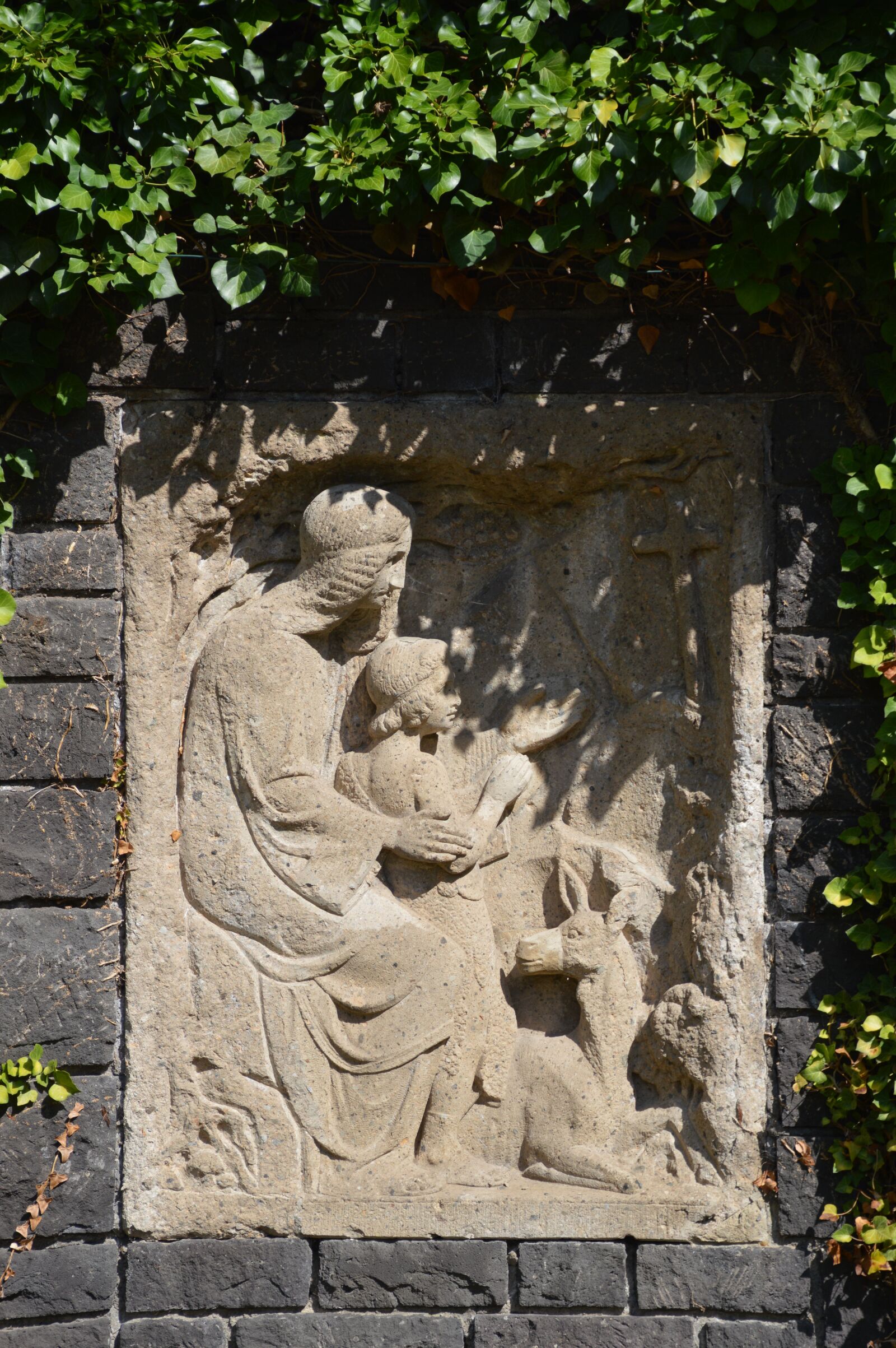 Nikon D3200 sample photo. Stone, sculptor, art photography