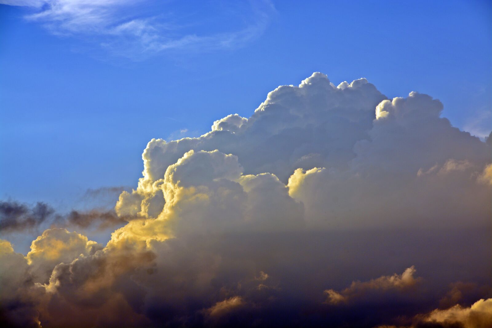 Nikon D5200 sample photo. Sky, clouds, dark clouds photography