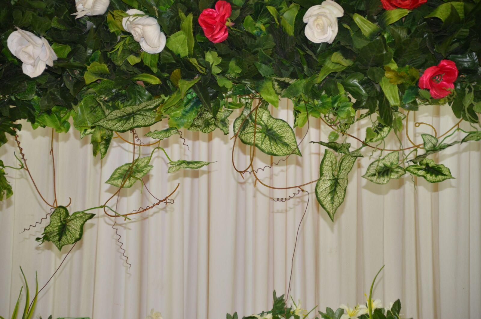 Nikon D7000 sample photo. Green leaves, decor, decorations photography