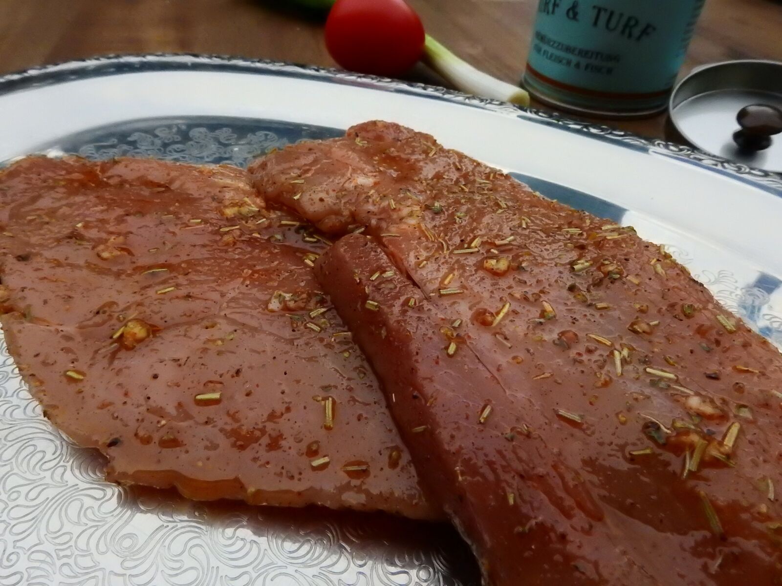 Nikon Coolpix P900 sample photo. Meat, pig, steak photography