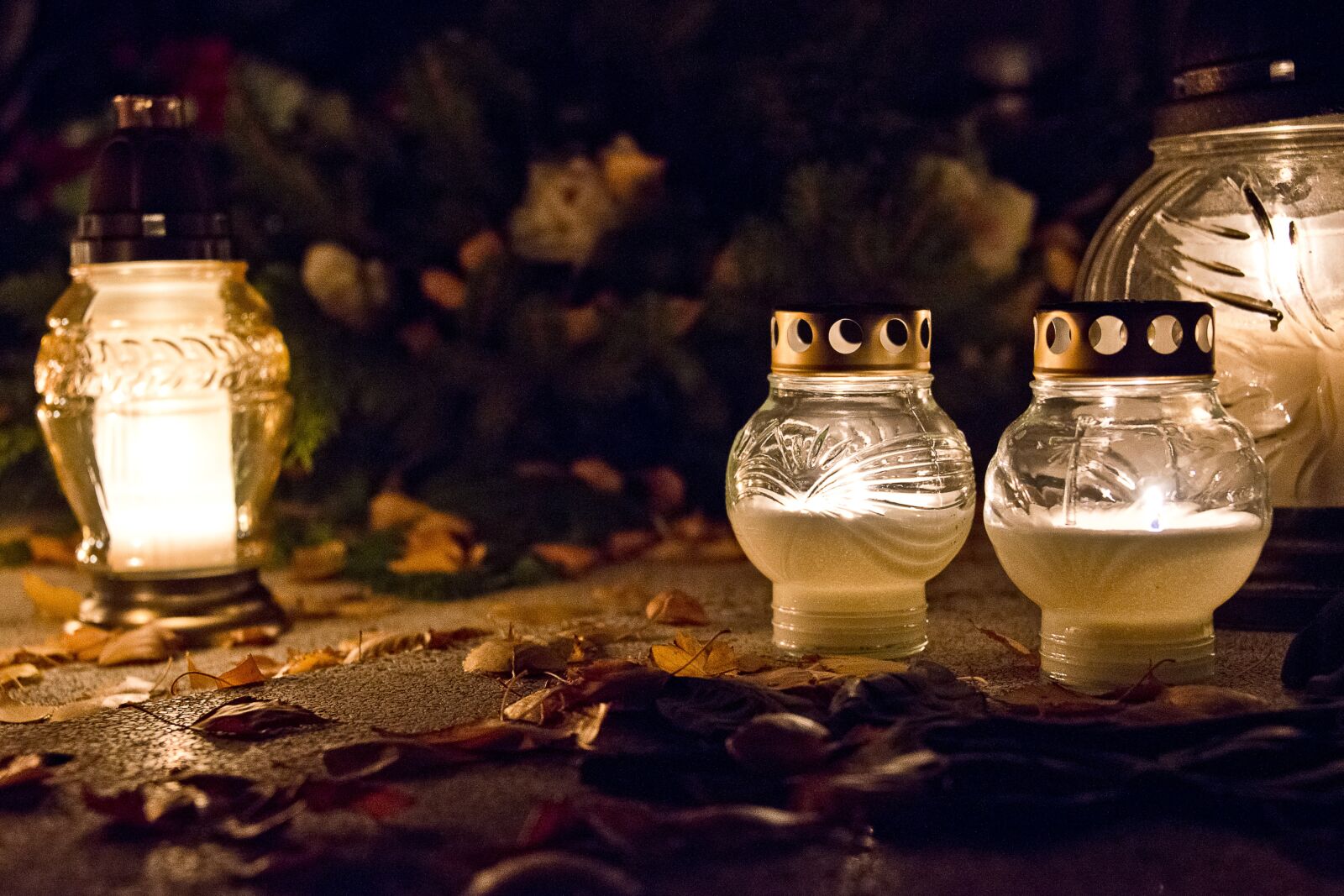 Nikon D800 sample photo. Candle, the dead, all photography