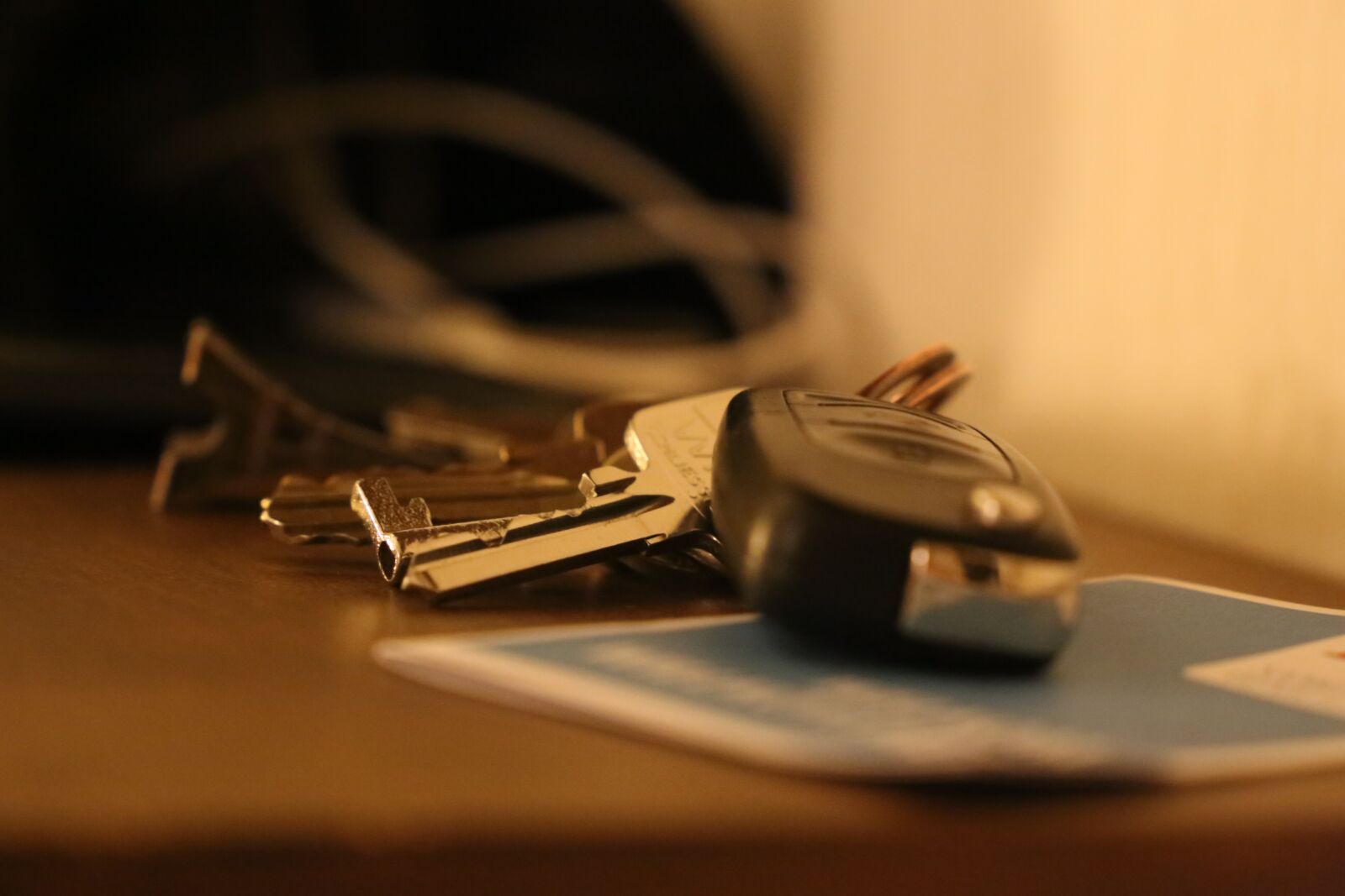 Canon EF 24-105mm F3.5-5.6 IS STM sample photo. Car key, car keys photography
