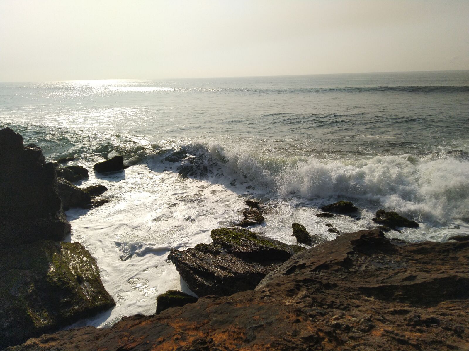 ASUS ZenFone Max Pro M1 (ZB602KL) (WW) / Max Pro M1 (ZB601KL) (IN) sample photo. Beach, see, morning photography