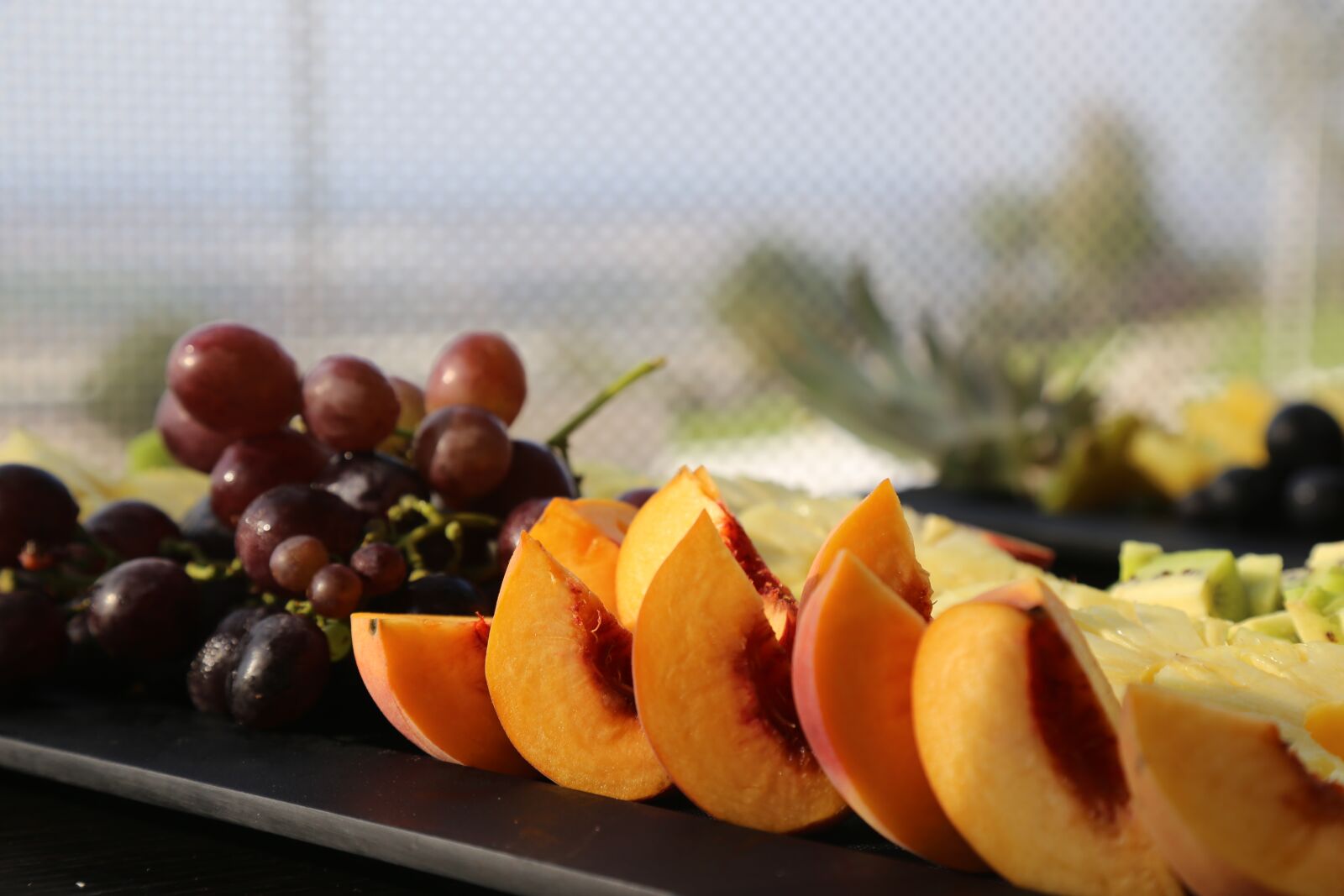 Canon EOS 6D sample photo. Fruit, plate, food photography