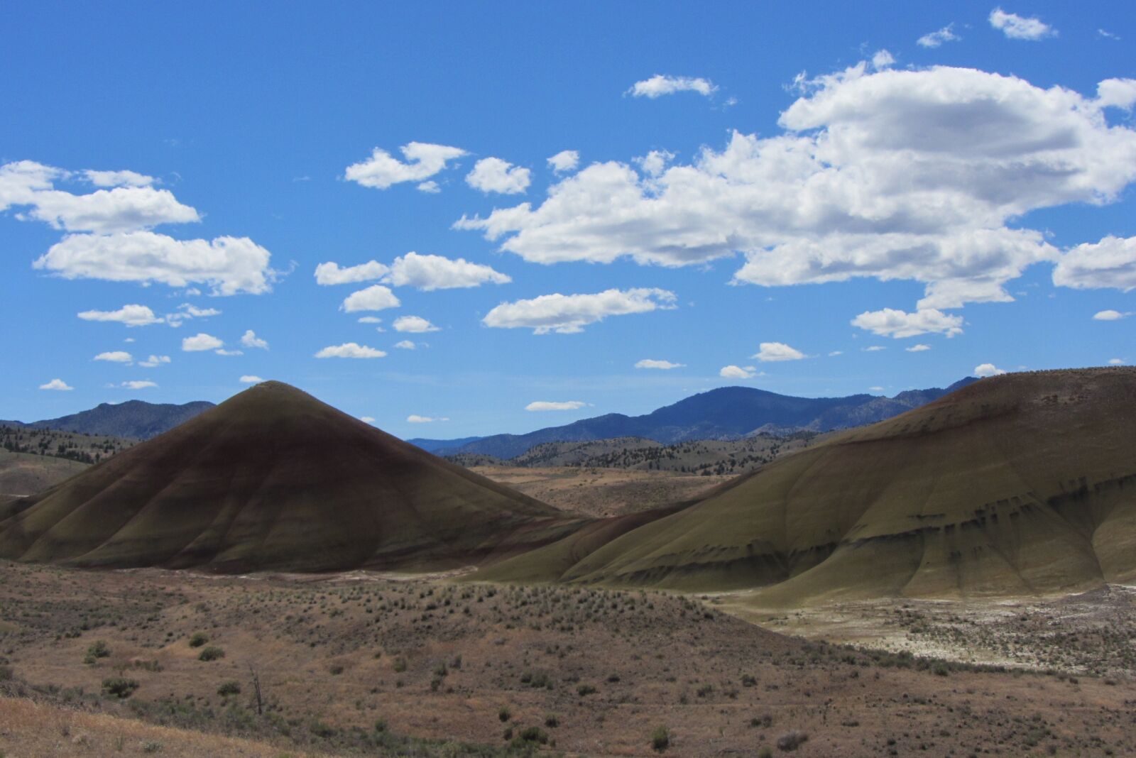 Canon PowerShot SX220 HS sample photo. Clouds, air, mountains photography