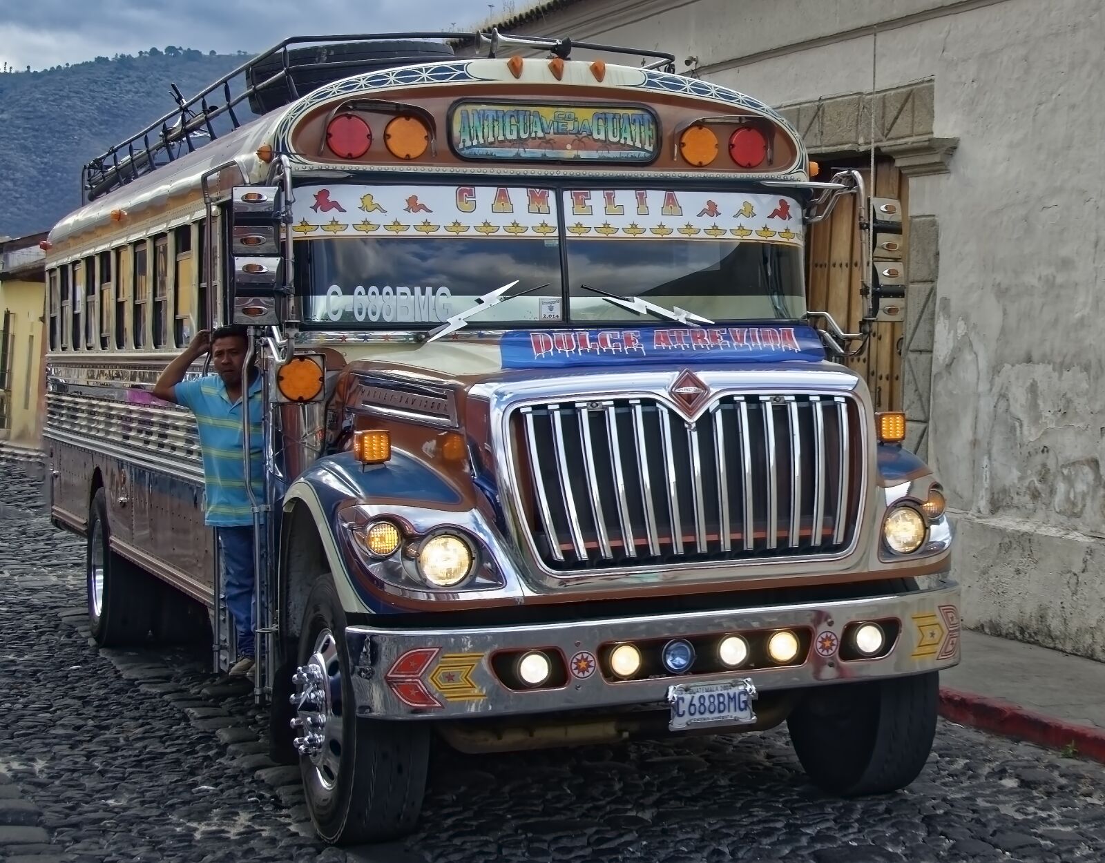Nikon D7000 sample photo. Bus, transport, vehicle photography