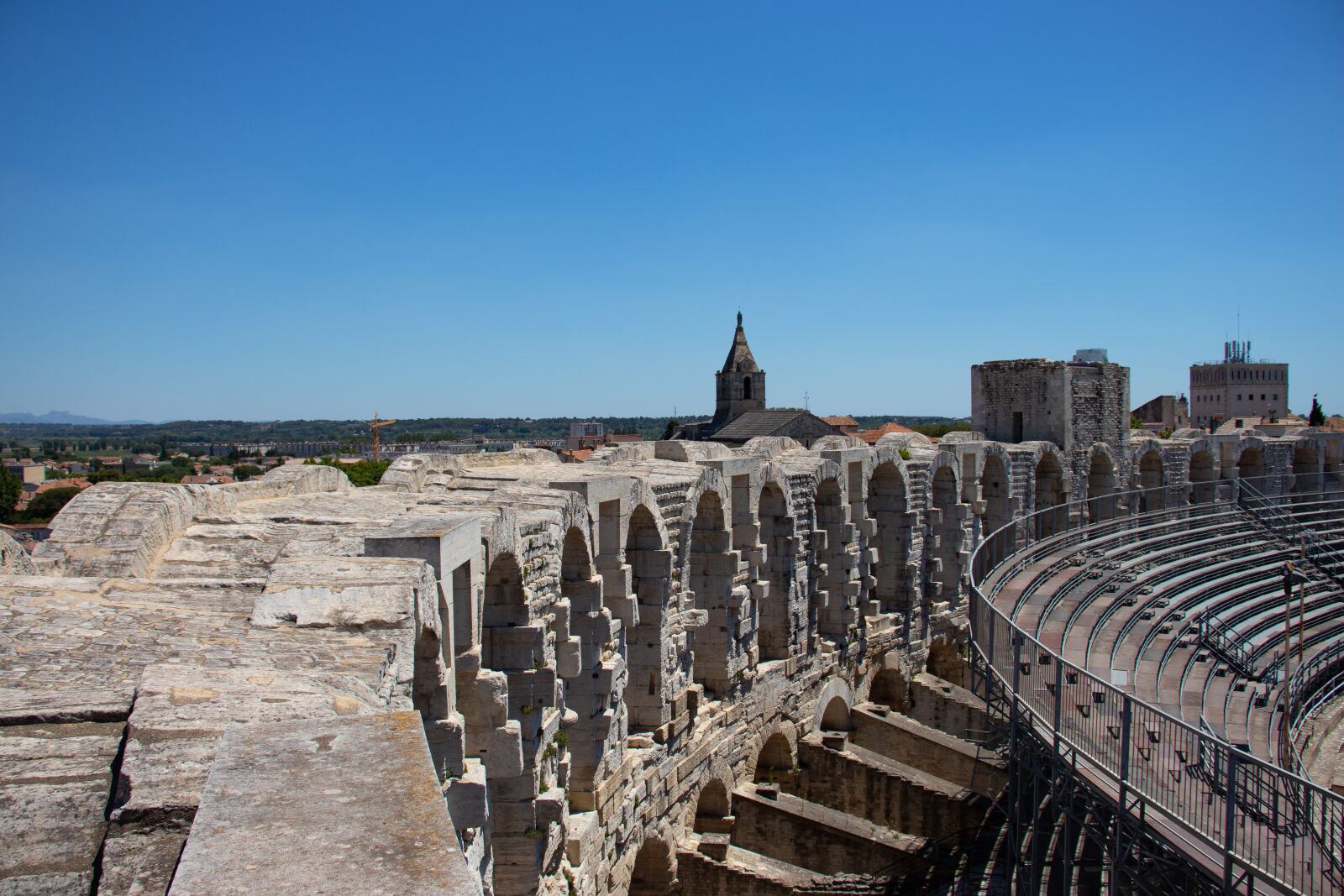 Canon EOS 77D (EOS 9000D / EOS 770D) sample photo. Arles, amphitheatre, france photography