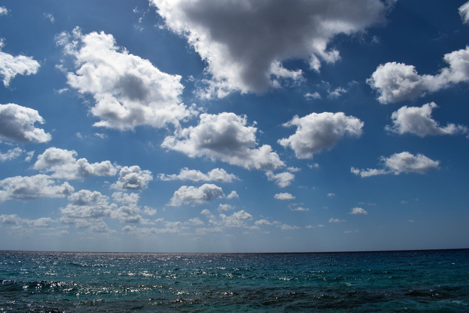 Nikon D3300 sample photo. Infinity blue, sea, horizon photography