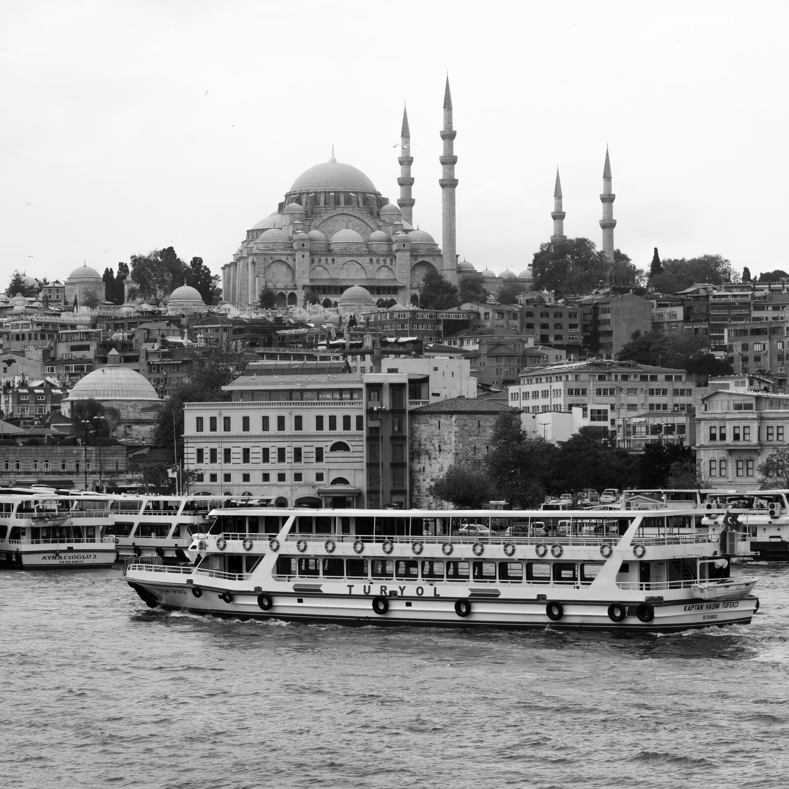 Nikon D5300 sample photo. Boat, river, bosphorus photography