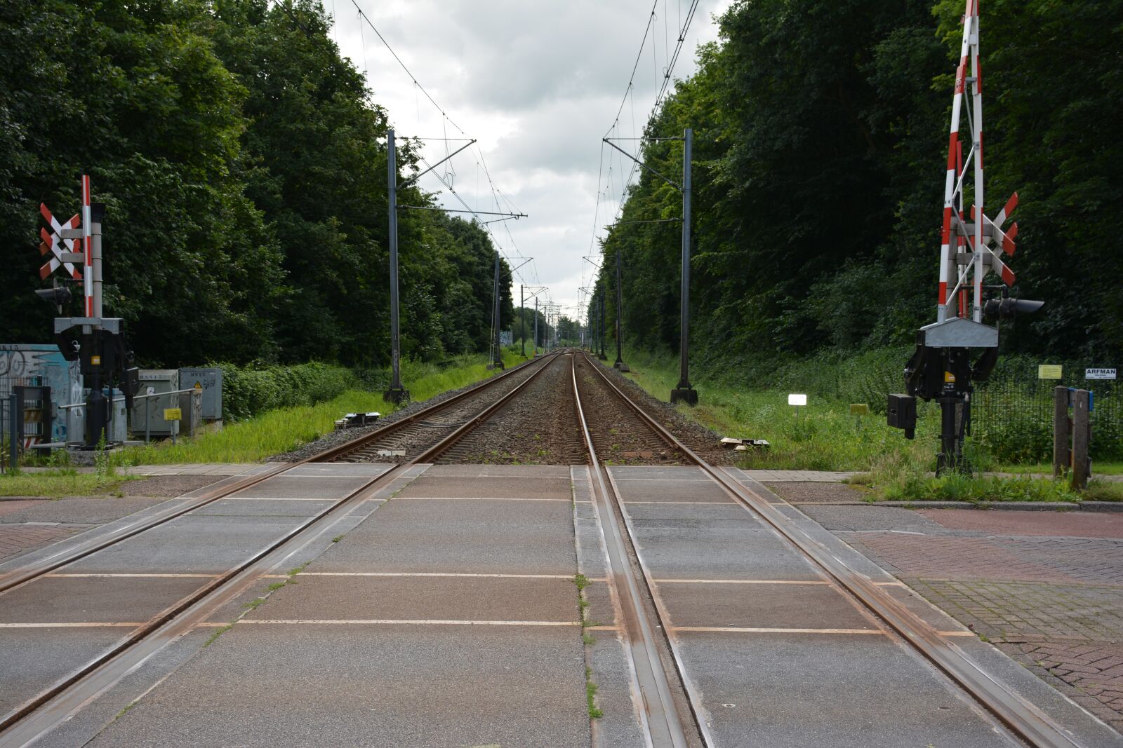 Nikon D5200 sample photo. Transport, travel, road photography