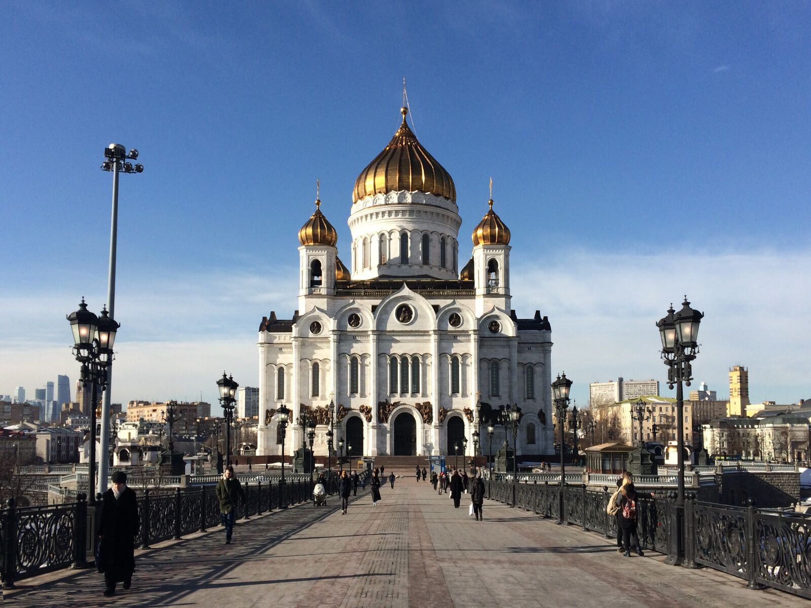 iPhone 5s back camera 4.15mm f/2.2 sample photo. Russia, moscow, onion domes photography