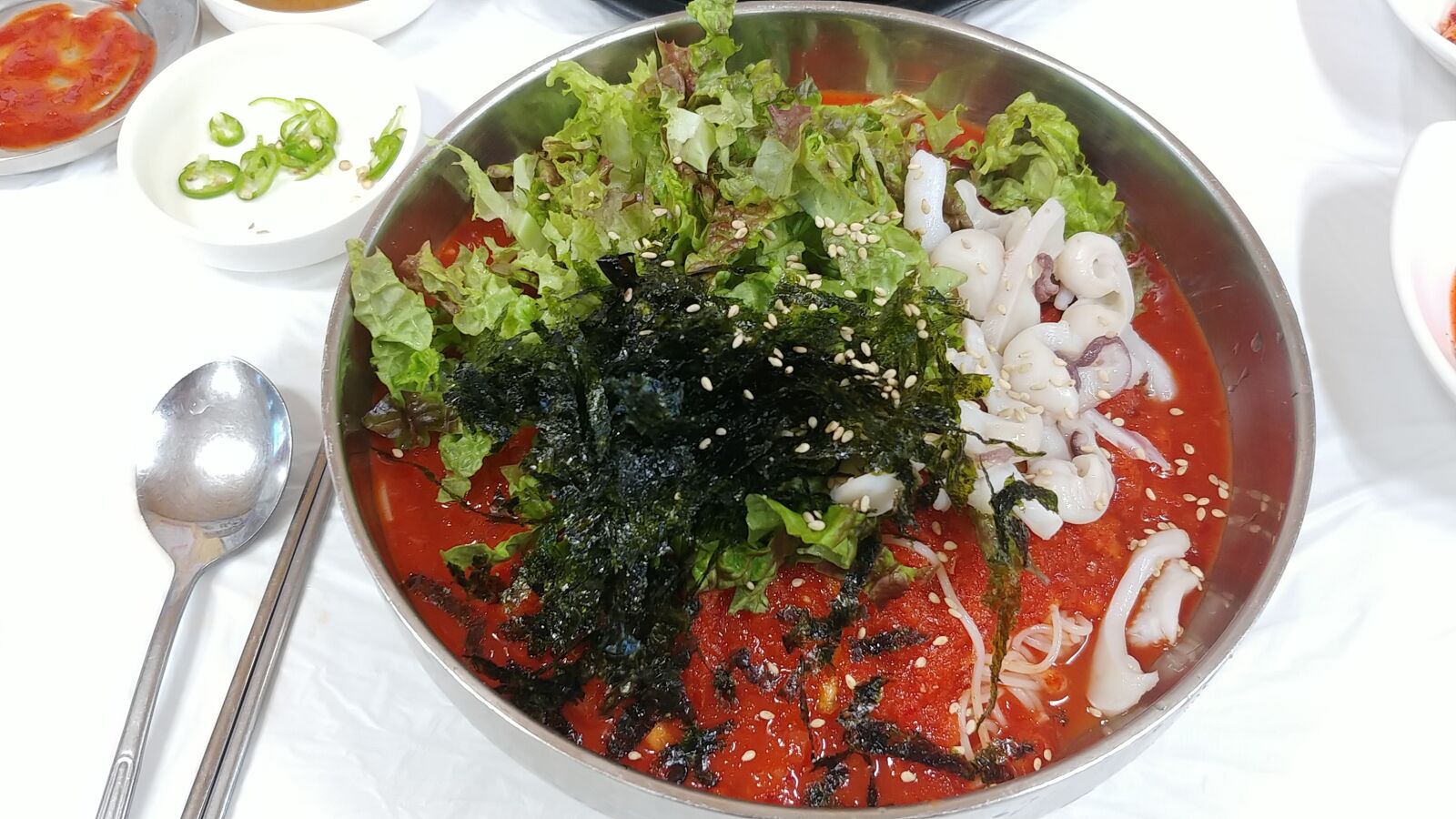LG M-V300S sample photo. Korean food, mulhoe, seafood photography