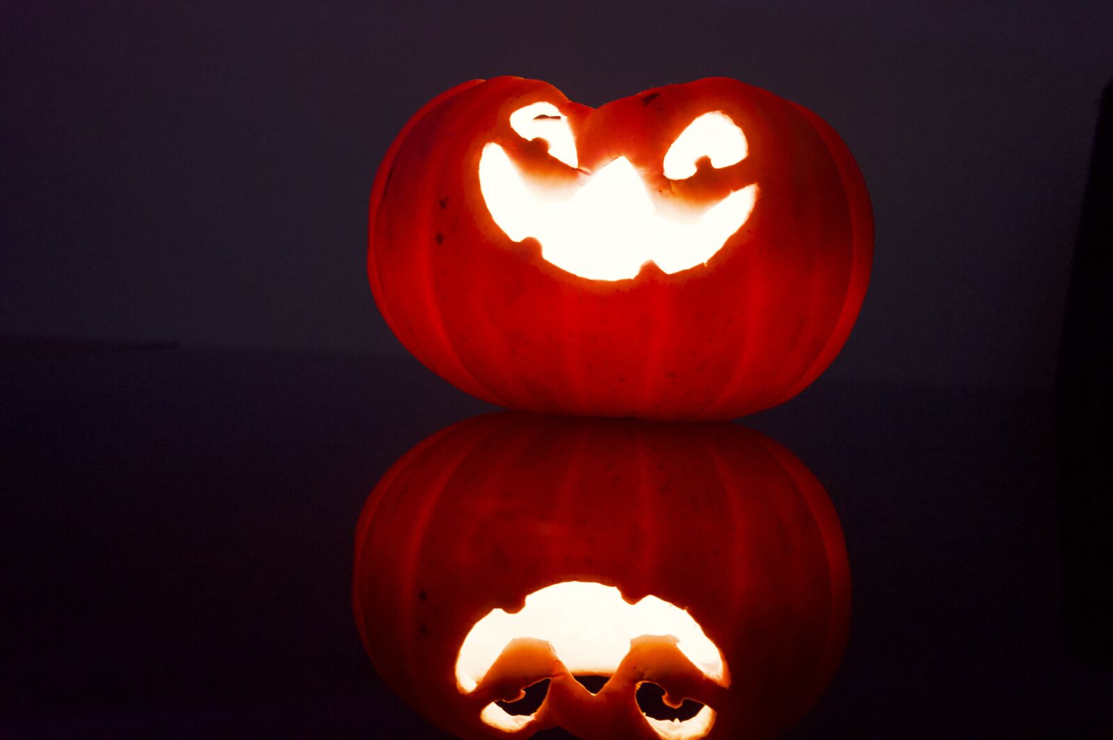 Nikon D3200 sample photo. Halloween, scary, pumpkin photography